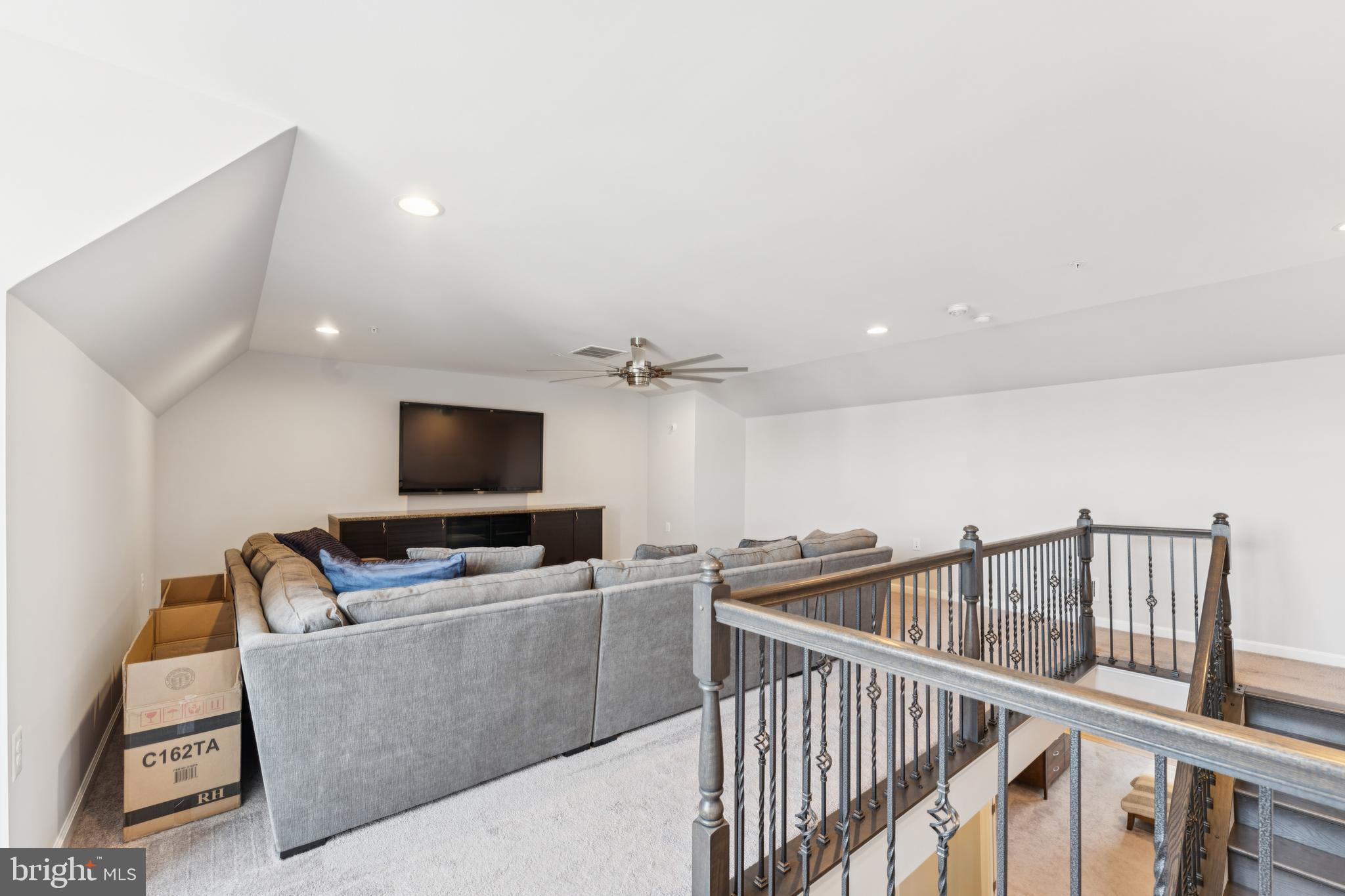 WORMANS MILL - Residential