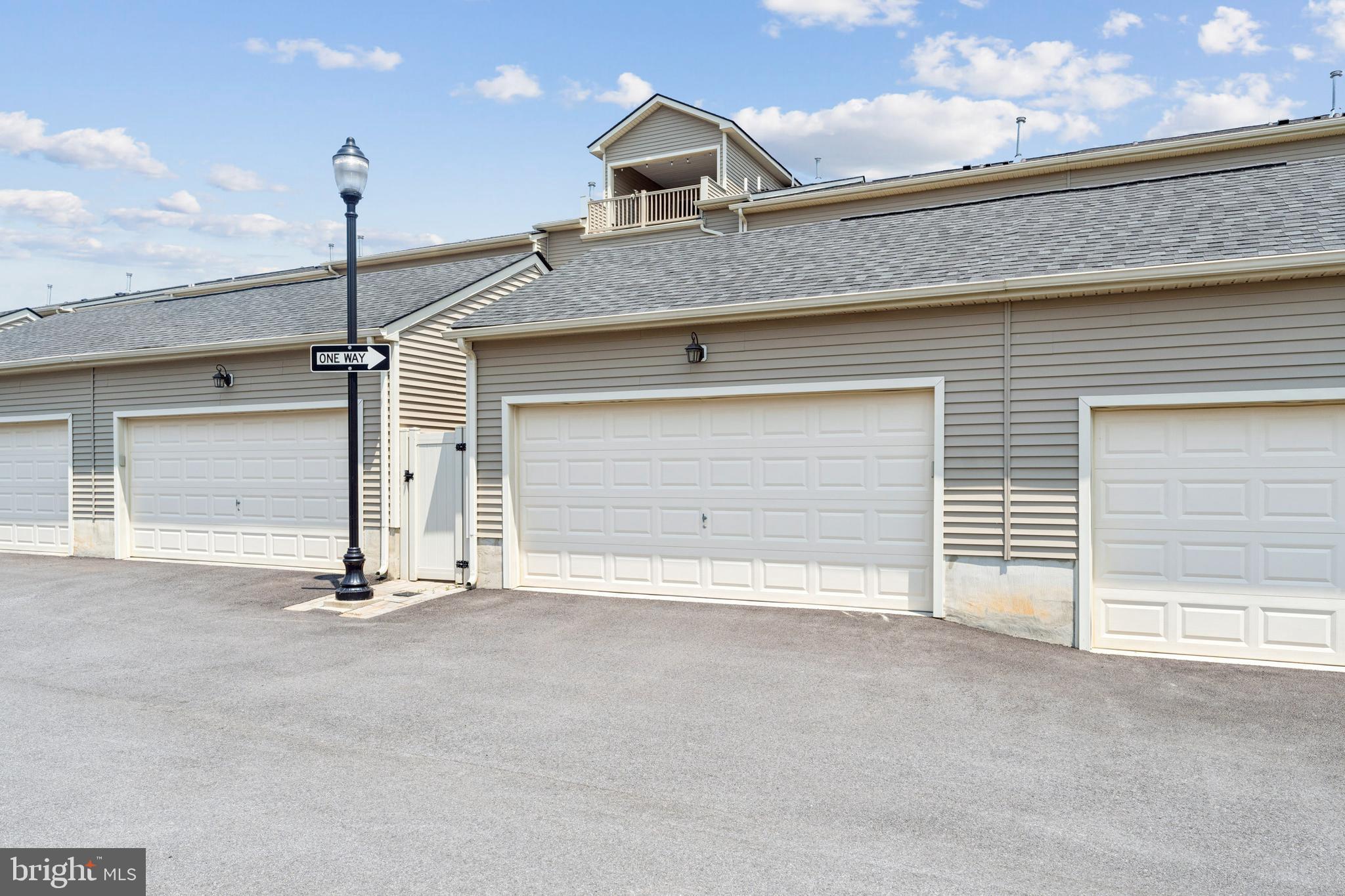 WORMANS MILL - Residential