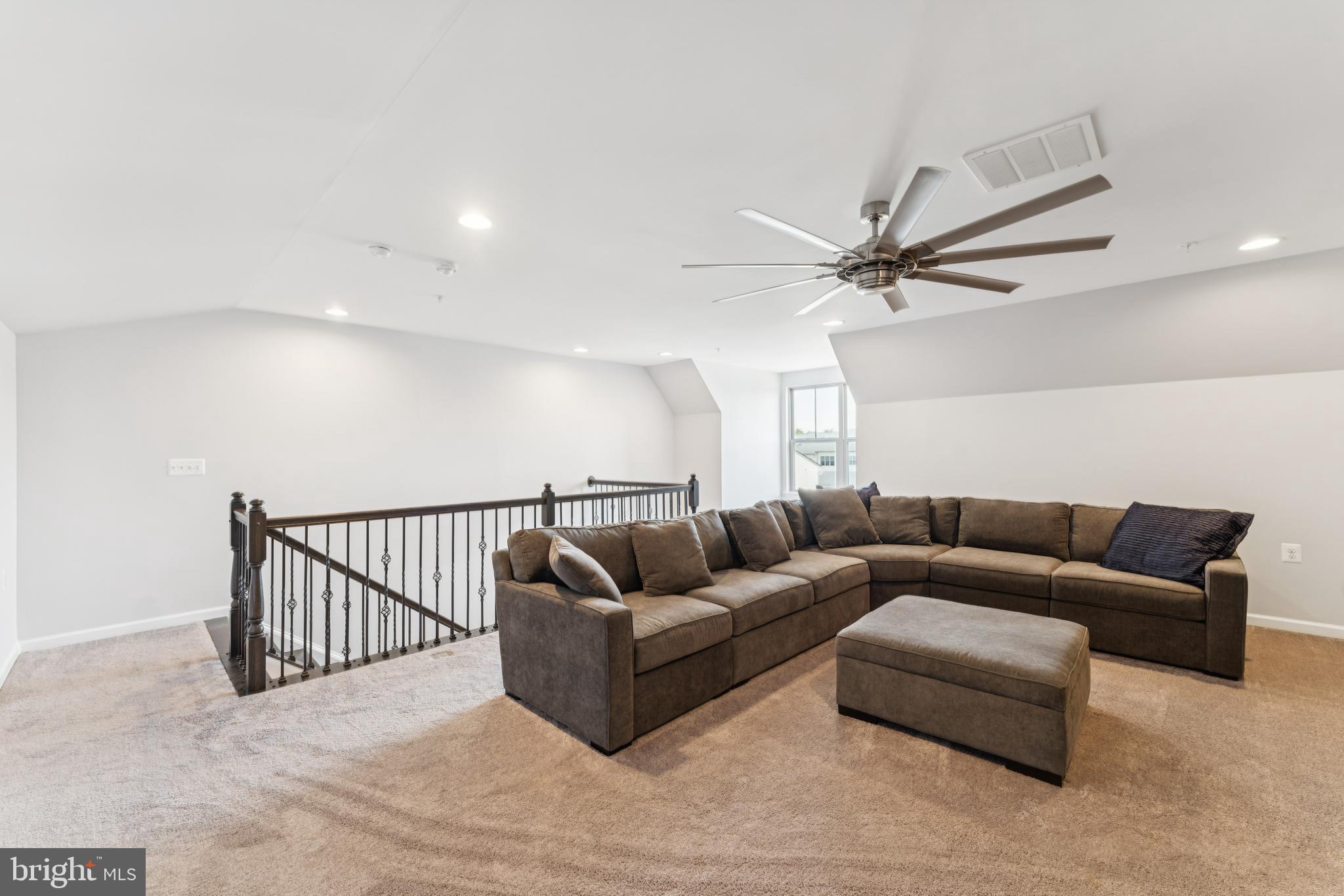 WORMANS MILL - Residential