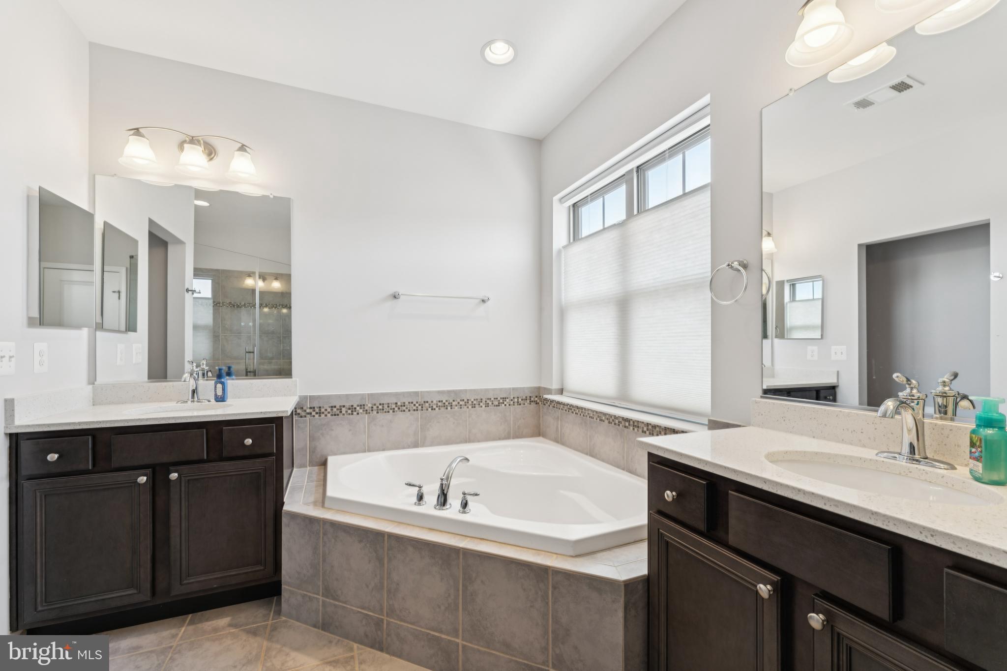 WORMANS MILL - Residential