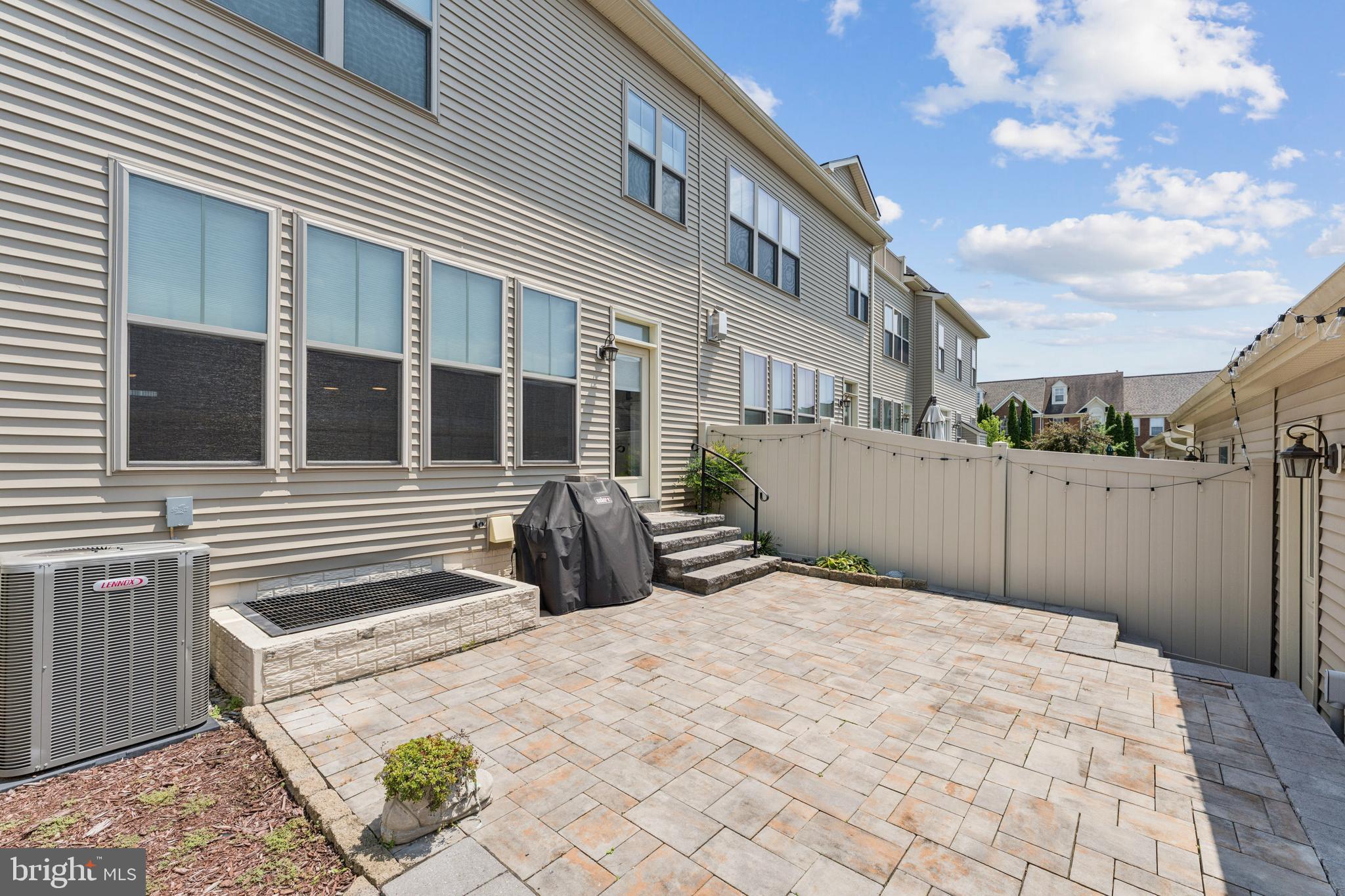 WORMANS MILL - Residential