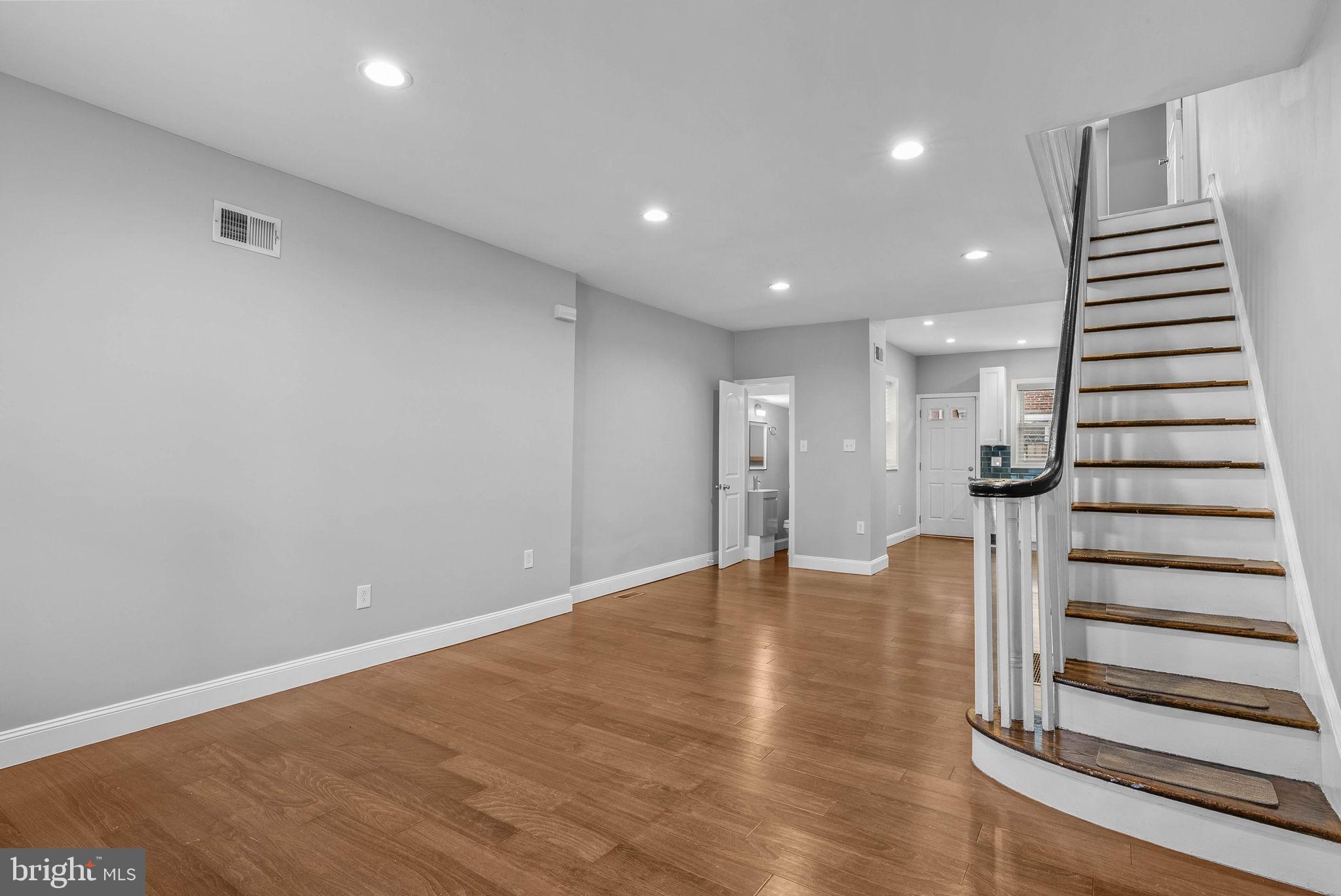 GRAYS FERRY - Residential