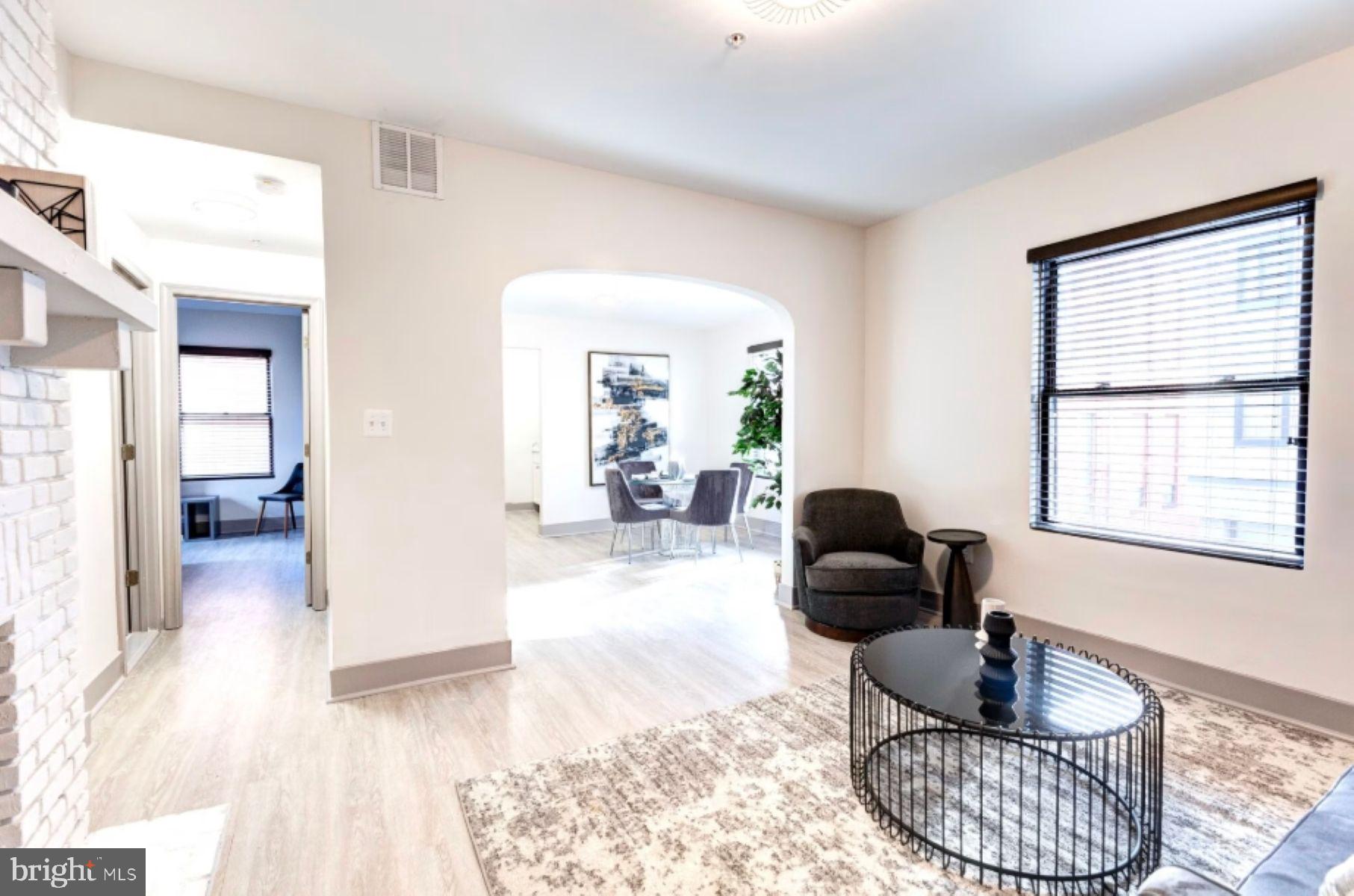 MOUNT VERNON PLACE HISTORIC DISTRICT - Residential Lease