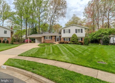 2407 GARNETT COURT VIENNA VA 22180