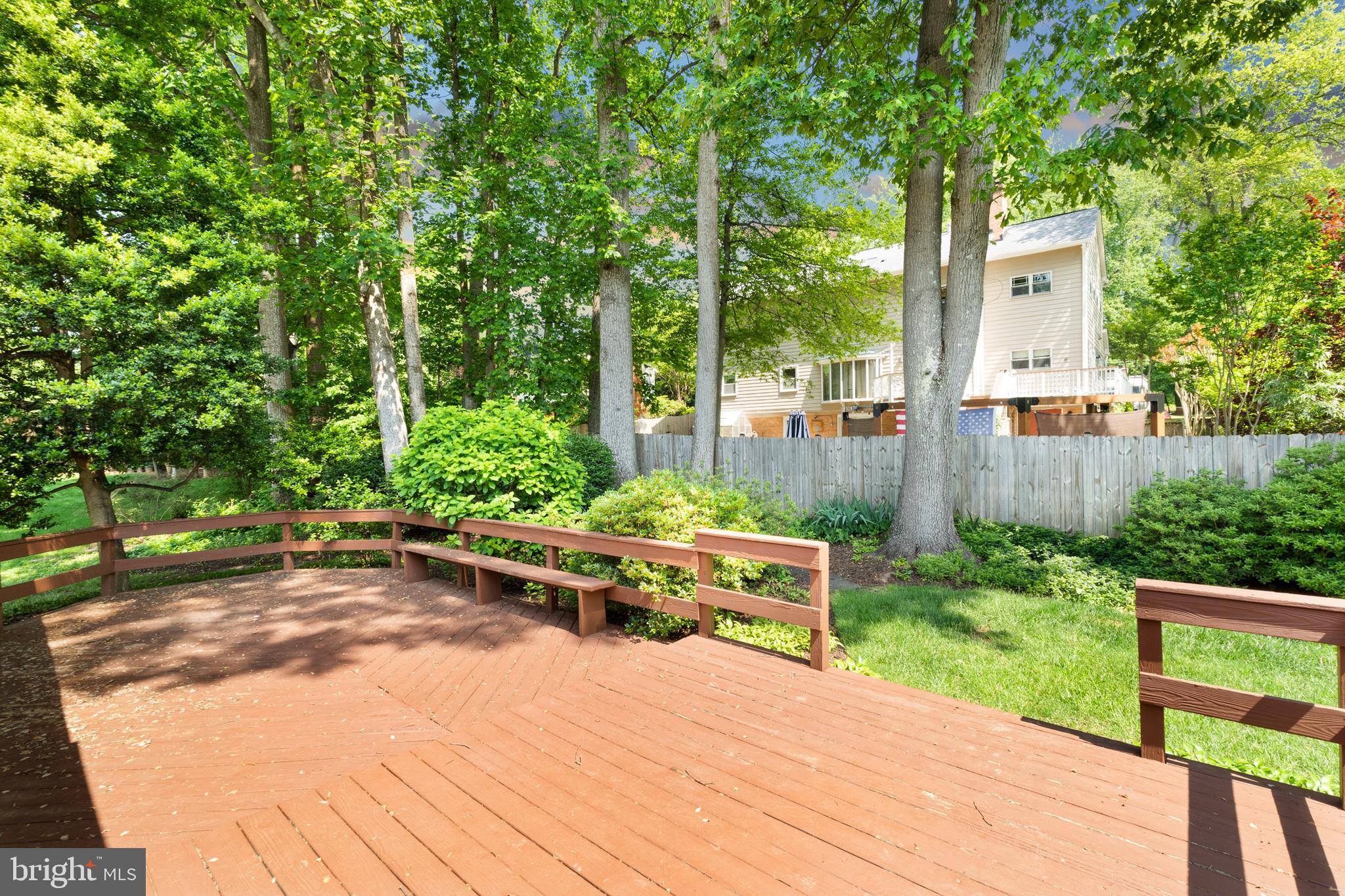 STONEWALL MANOR - Residential