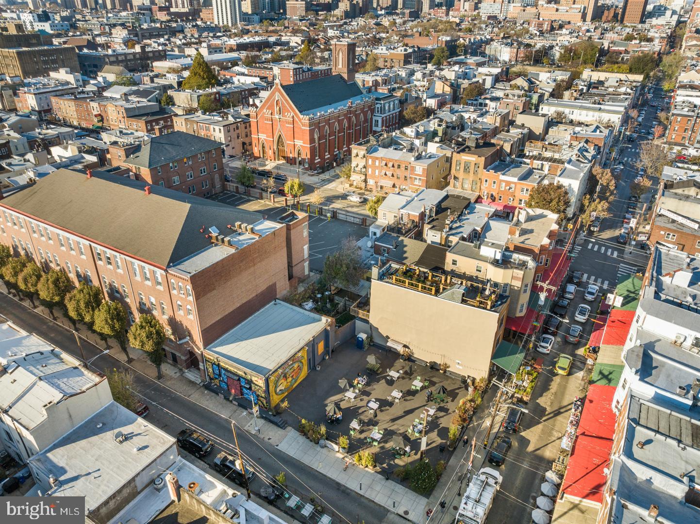 BELLA VISTA - Commercial Sale