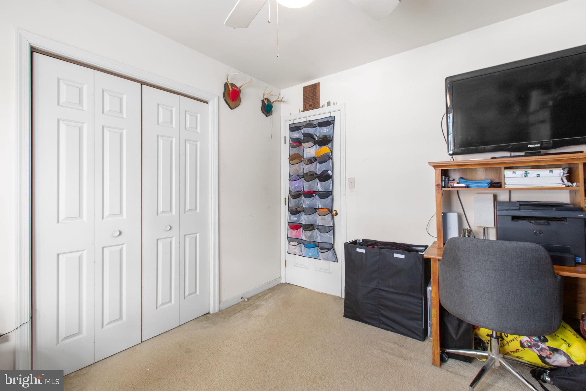 LEAVELLS CROSSING - Residential