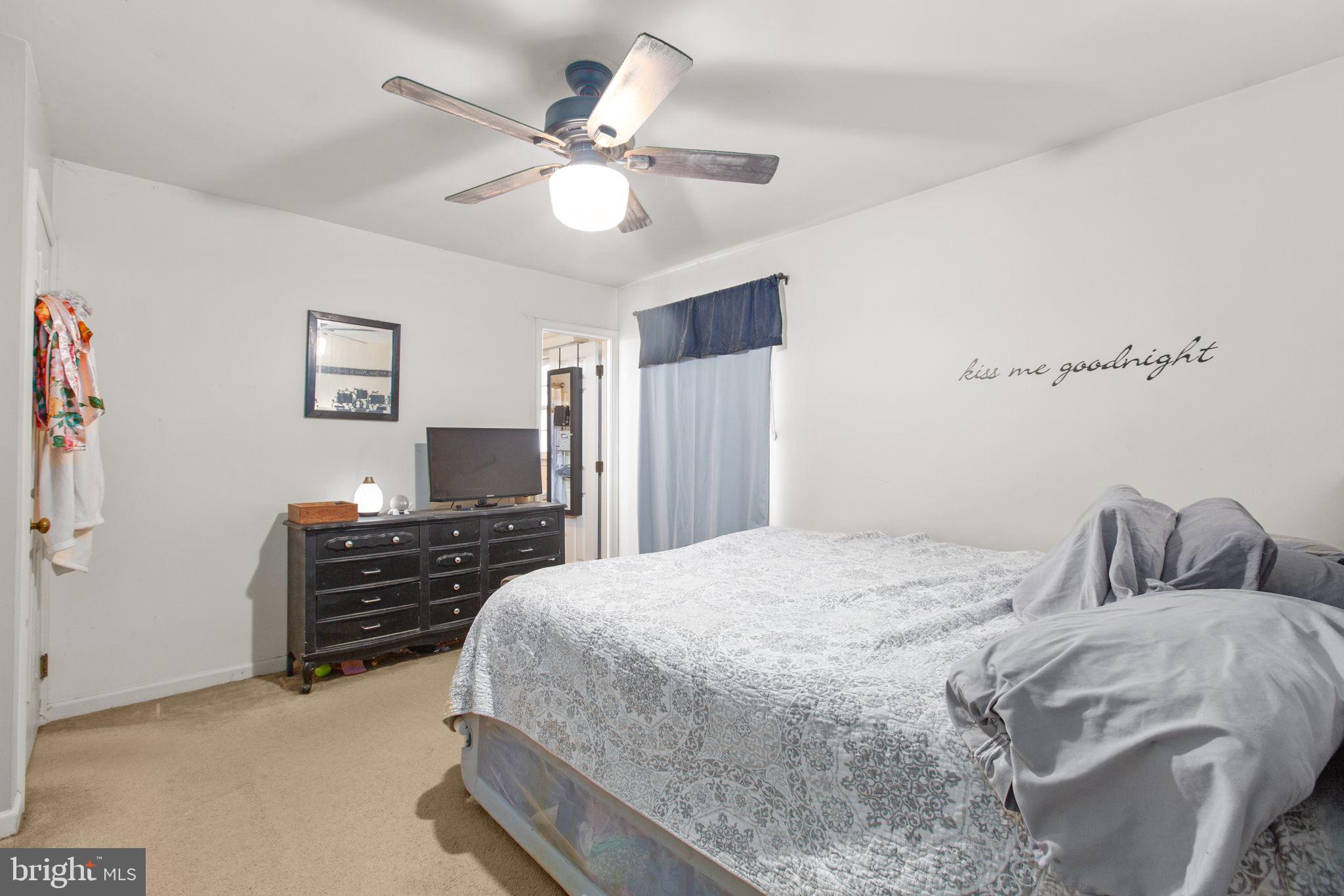 LEAVELLS CROSSING - Residential