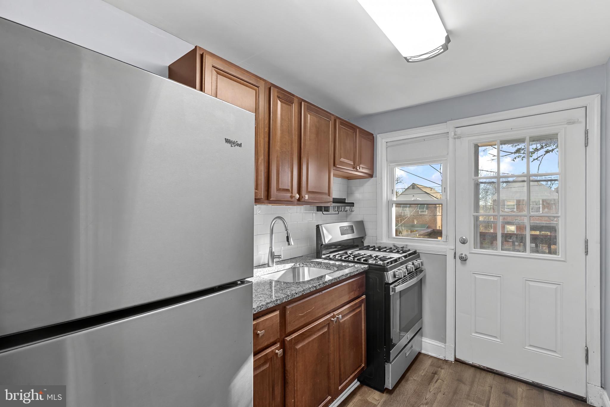 YALE HEIGHTS - Residential