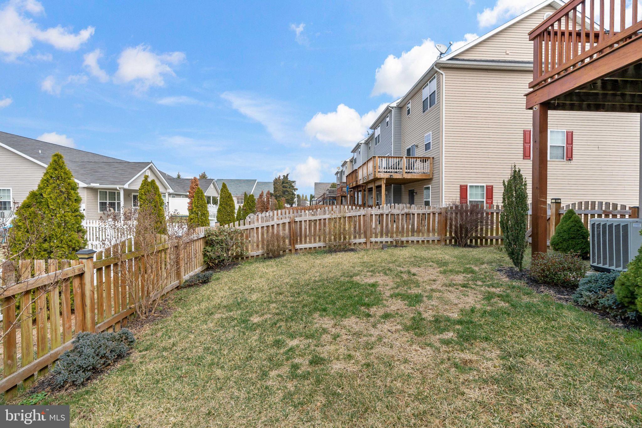 HAMMONDS MILL - Residential