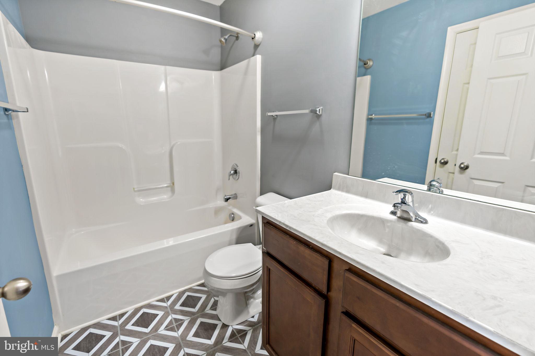 HAMMONDS MILL - Residential