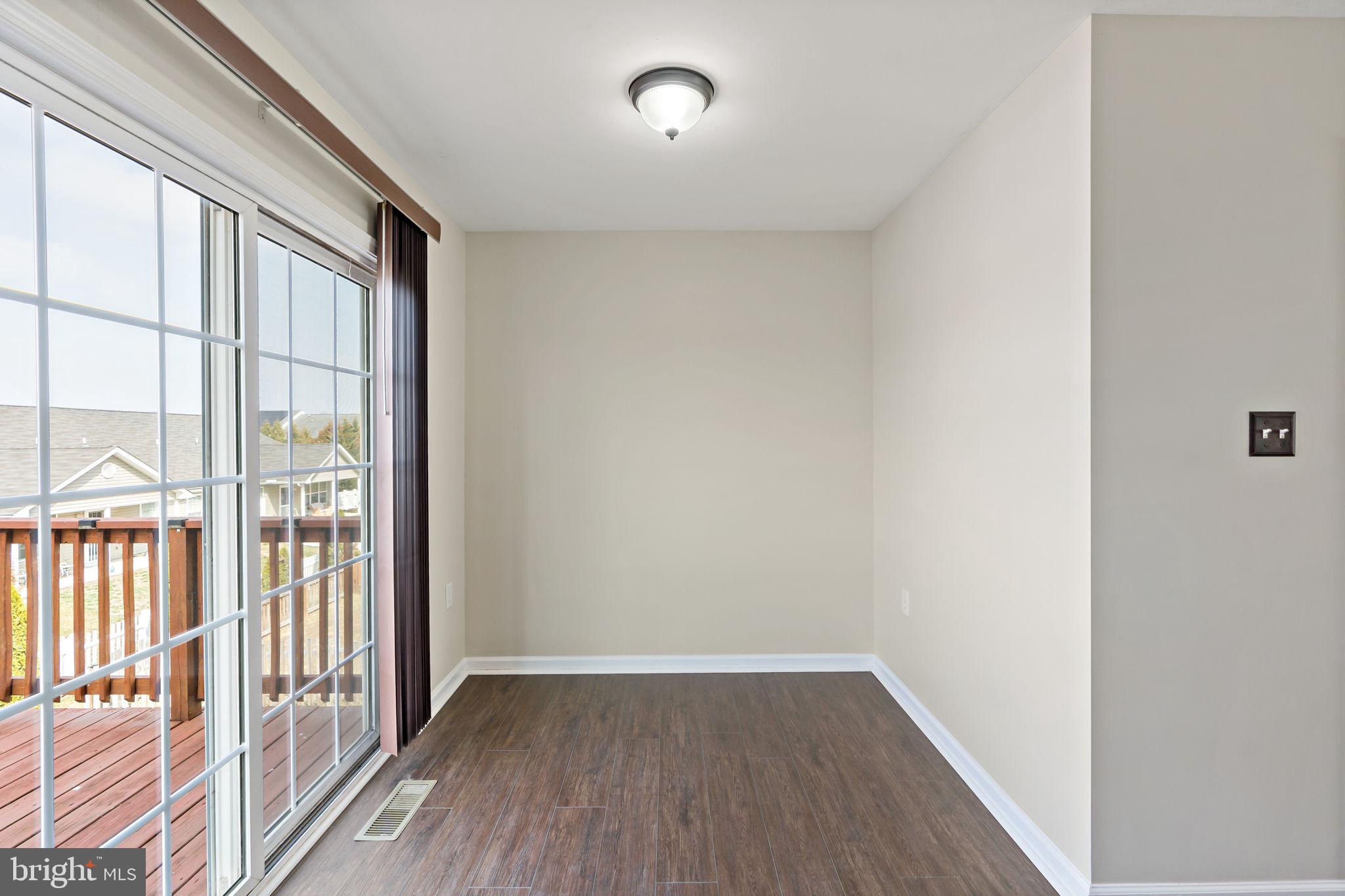 HAMMONDS MILL - Residential