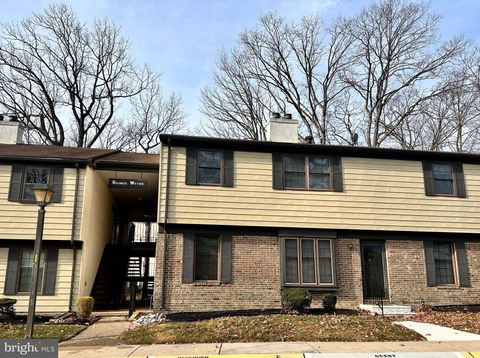 Photo of 4 George Wythe Bldg, TURNERSVILLE, NJ 08012 (MLS # NJGL2068240)