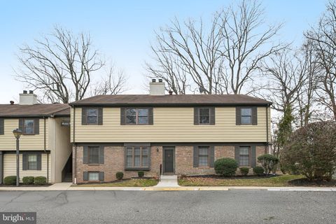 Photo of 4 George Wythe Bldg, TURNERSVILLE, NJ 08012 (MLS # NJGL2068240)