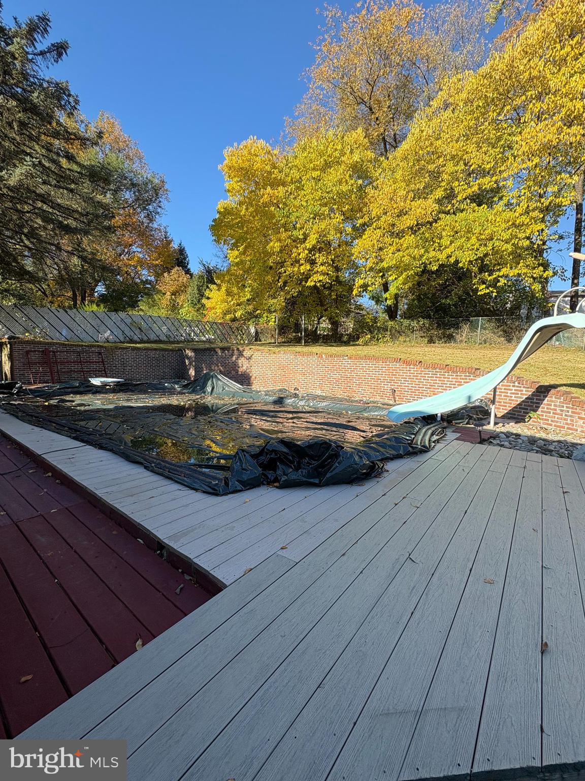 WOODLYN WEST - Residential