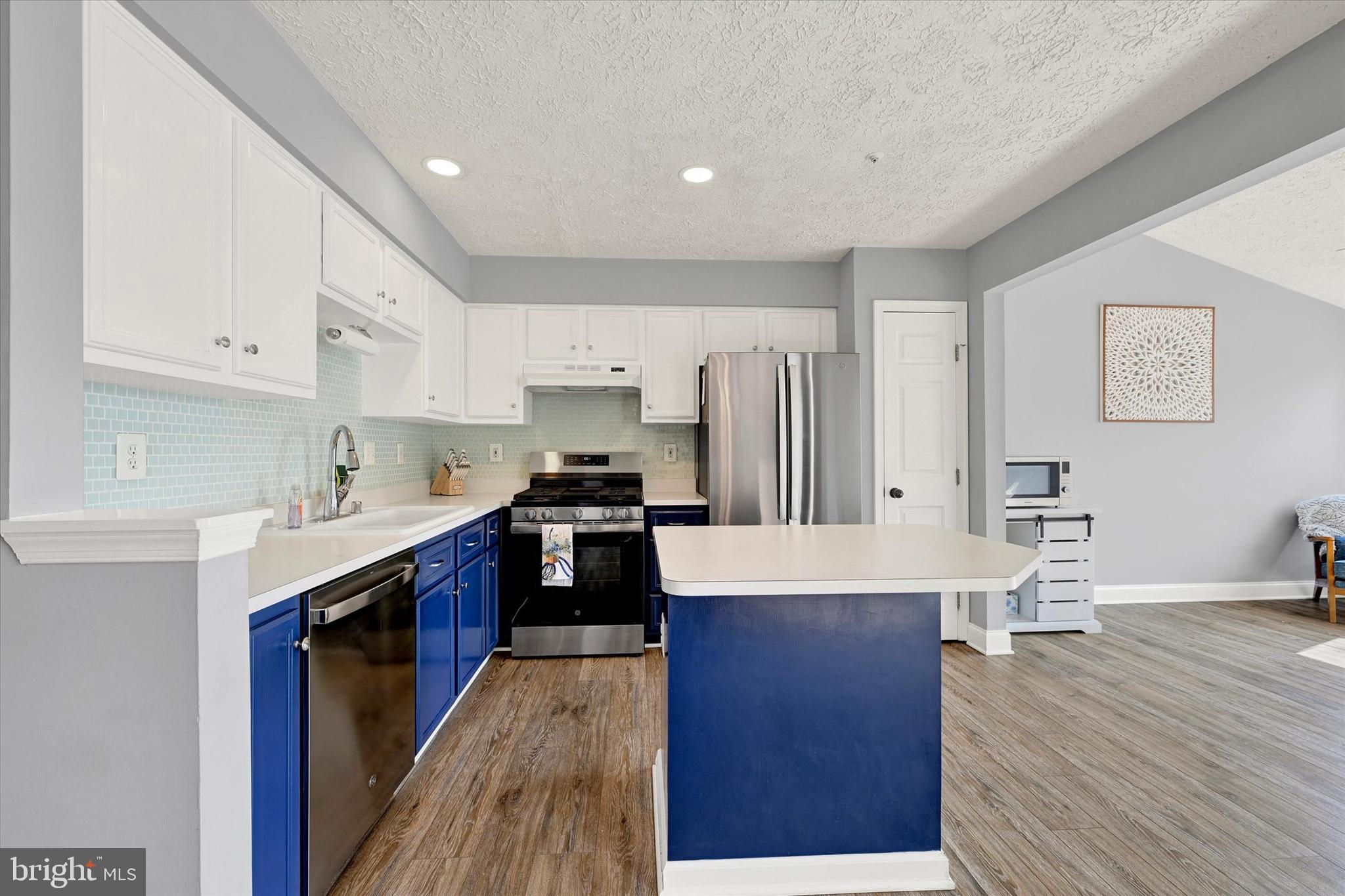 LOHR'S ORCHARD - Residential