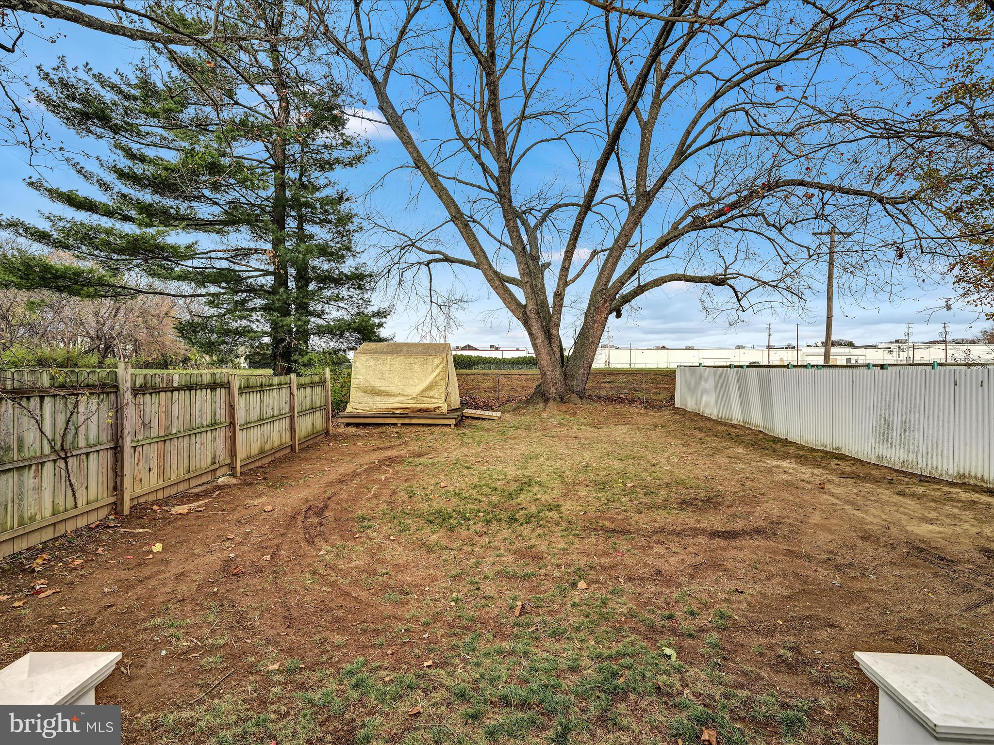 GLEN MOORE CIRCLE - Residential