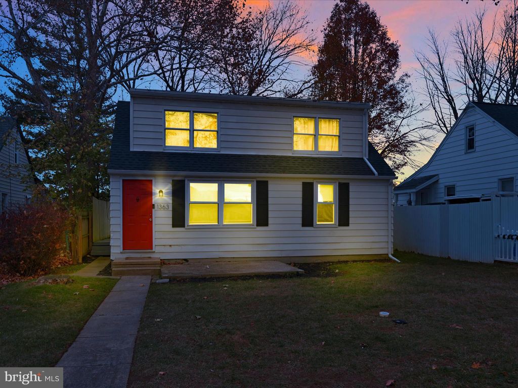 Photo of 1363 Glen Moore Circle, LANCASTER, PA 17601 (MLS # PALA2061302)