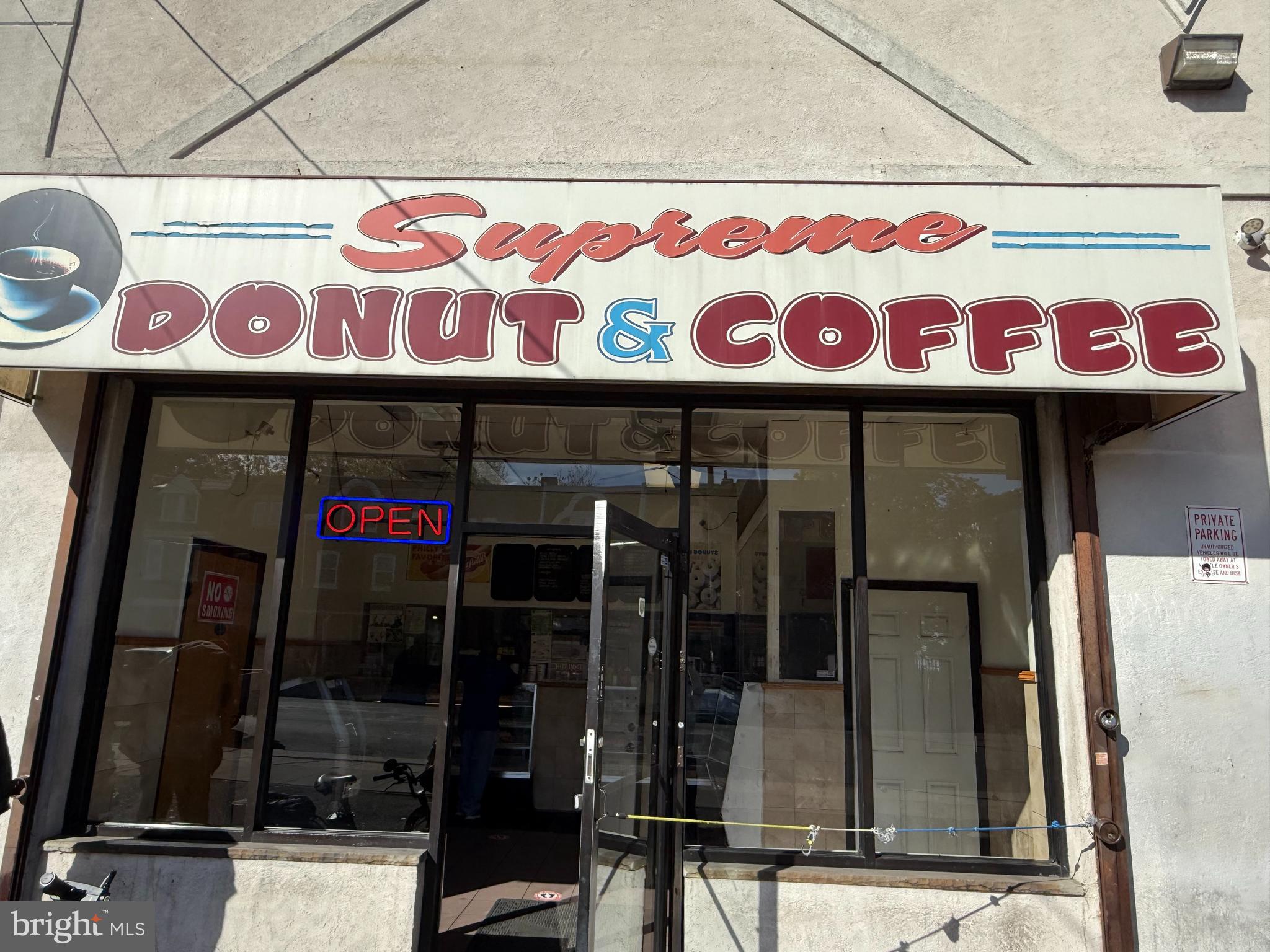 GERMANTOWN (EAST) - Commercial Sale