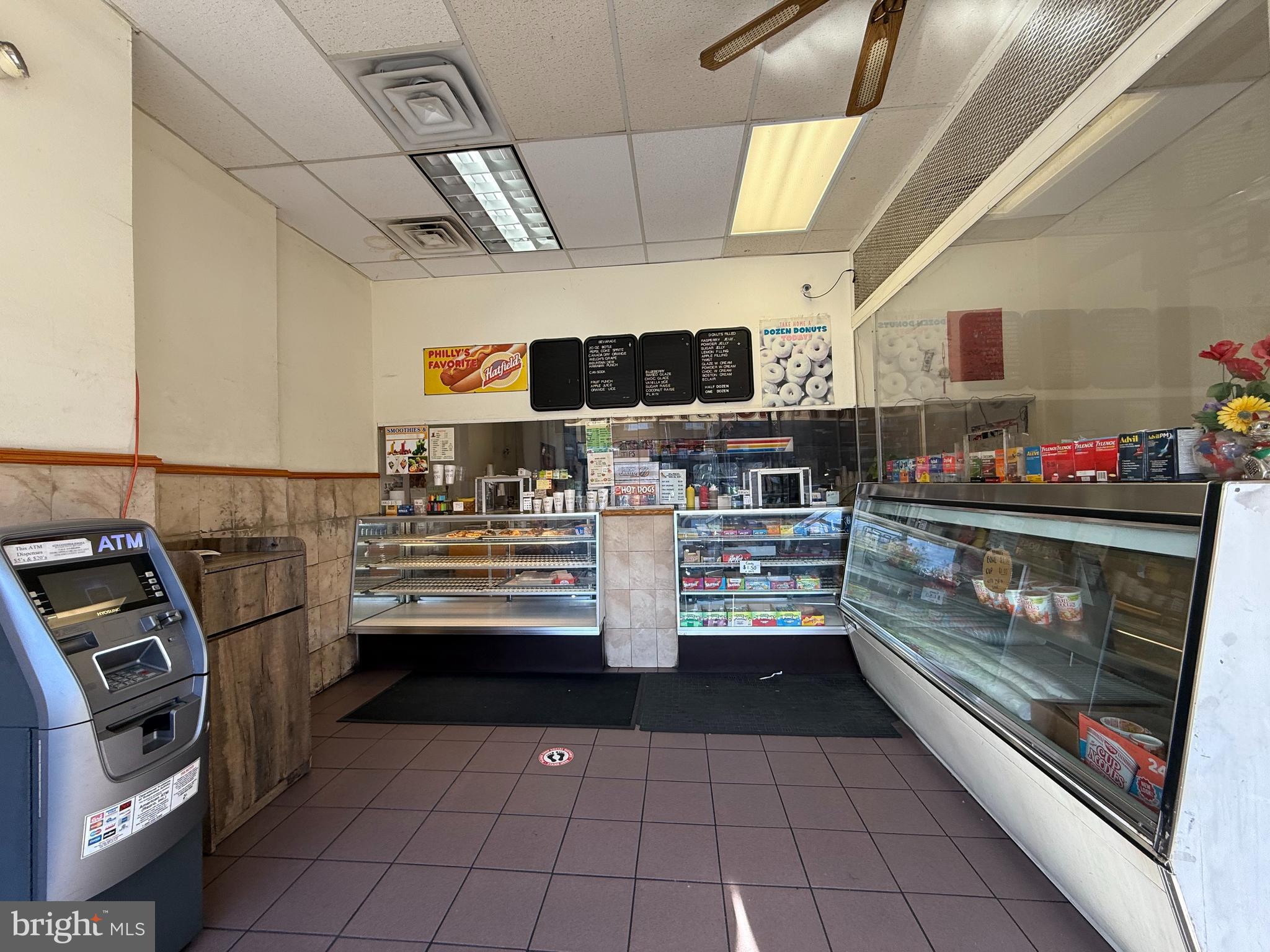 GERMANTOWN (EAST) - Commercial Sale