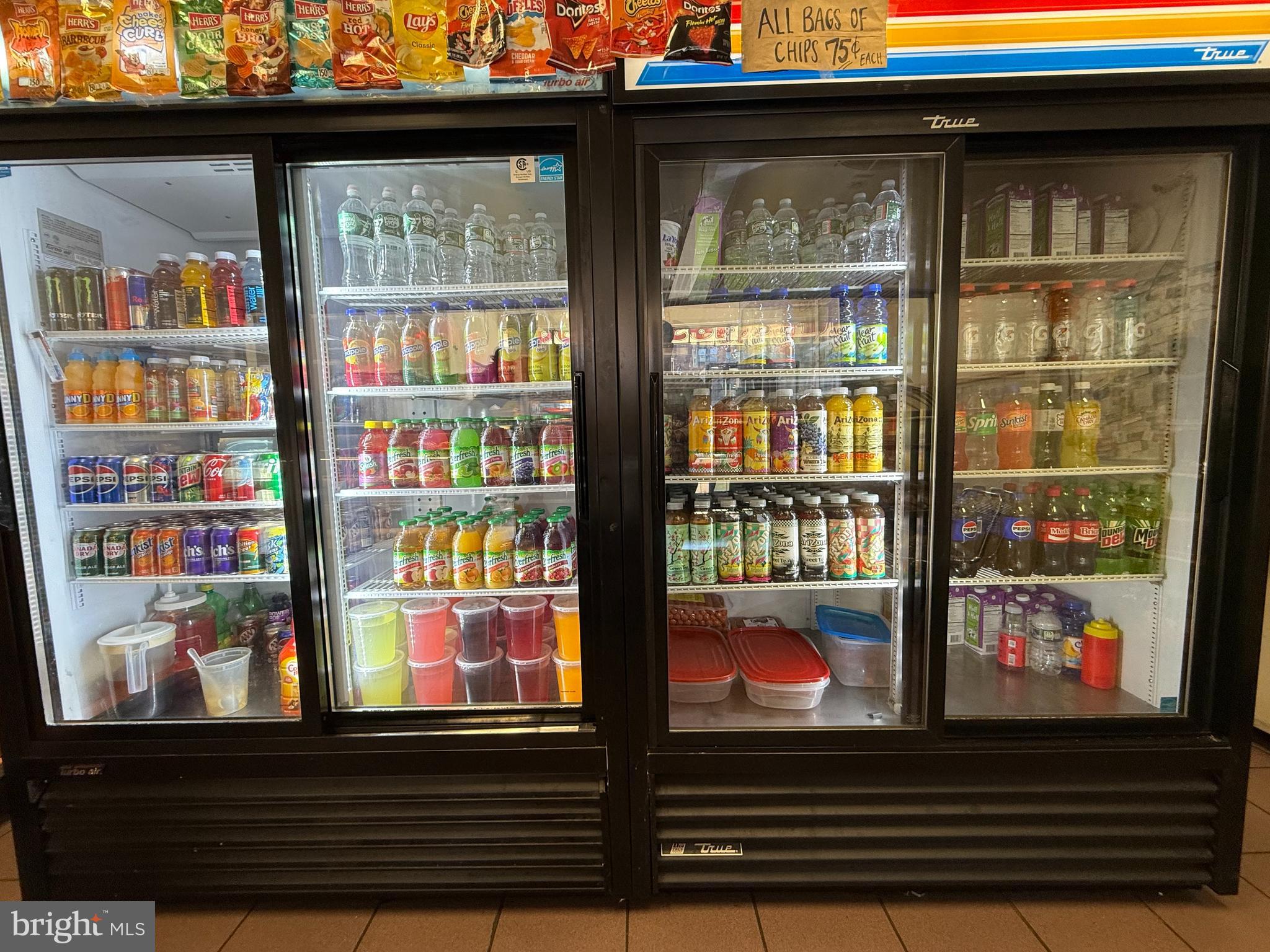 GERMANTOWN (EAST) - Commercial Sale