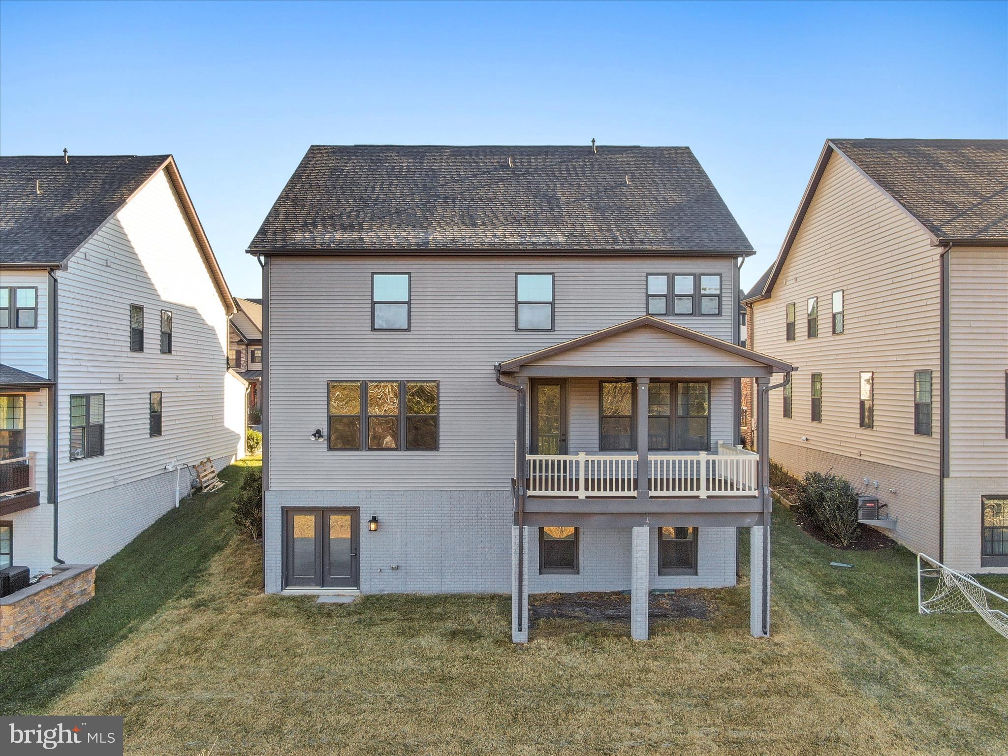 LAKE LINGANORE OAKDALE - Residential