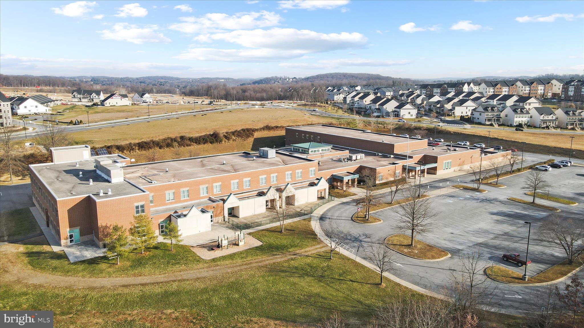 LAKE LINGANORE OAKDALE - Residential