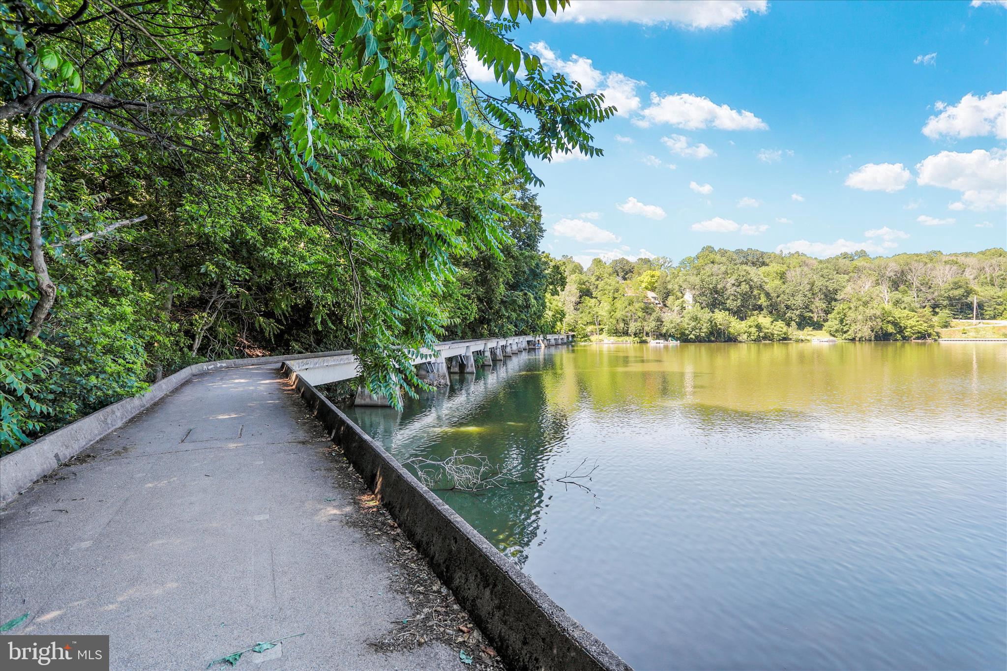 LAKE LINGANORE OAKDALE - Residential