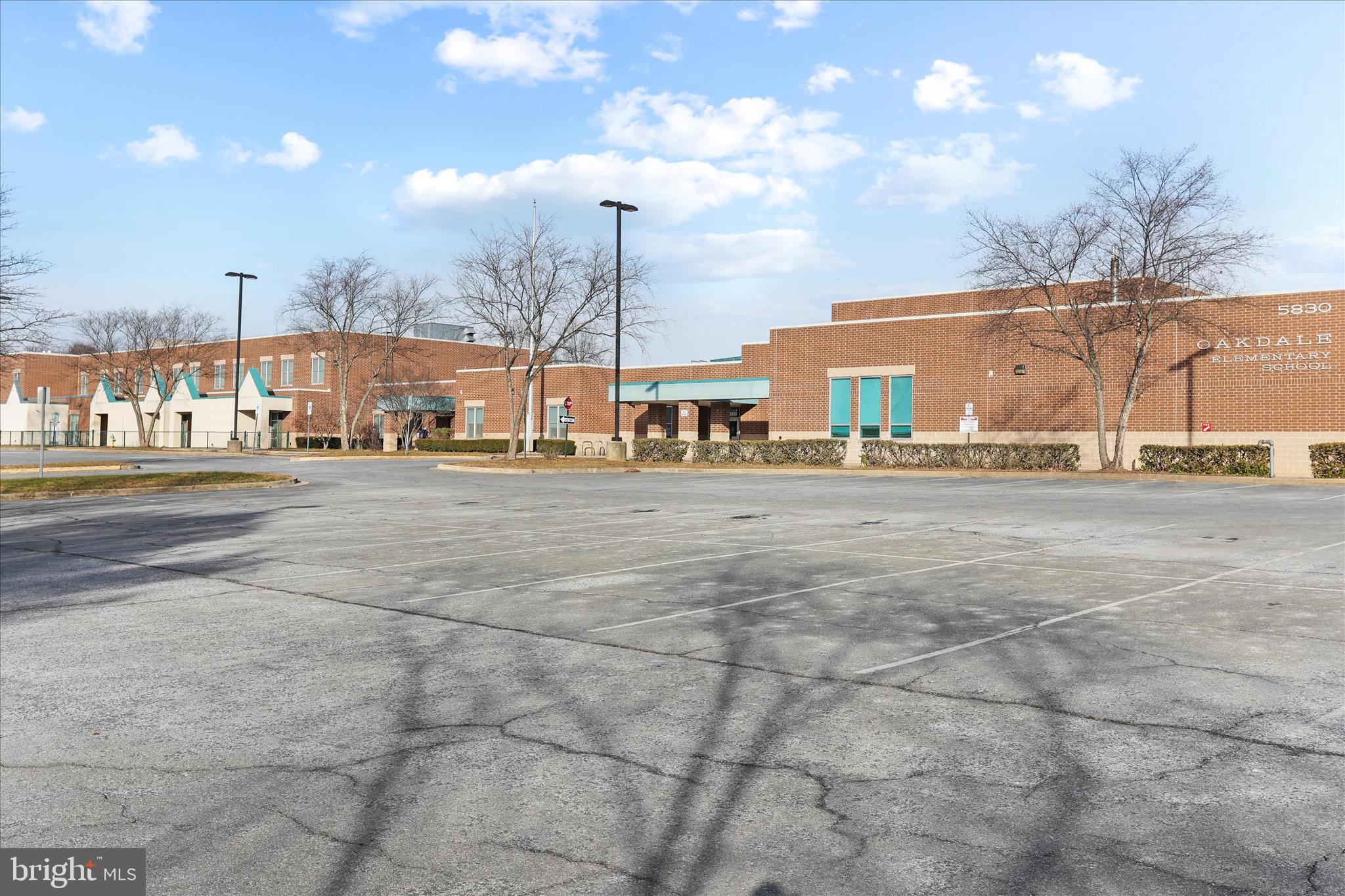 LAKE LINGANORE OAKDALE - Residential