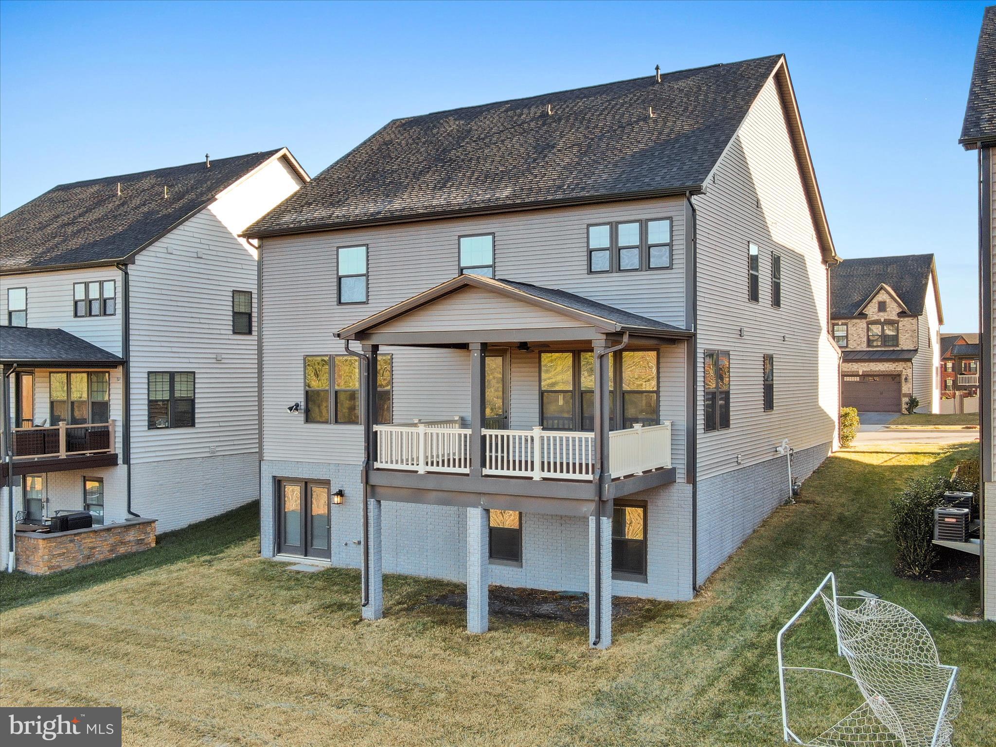 LAKE LINGANORE OAKDALE - Residential