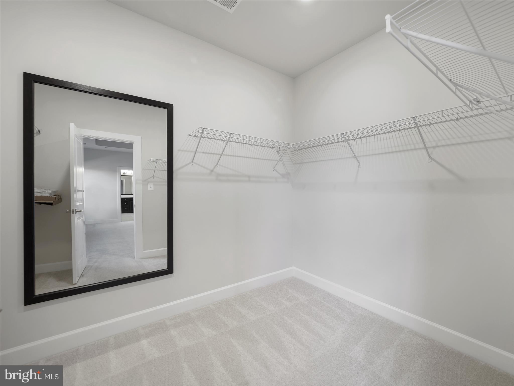 LAKE LINGANORE OAKDALE - Residential