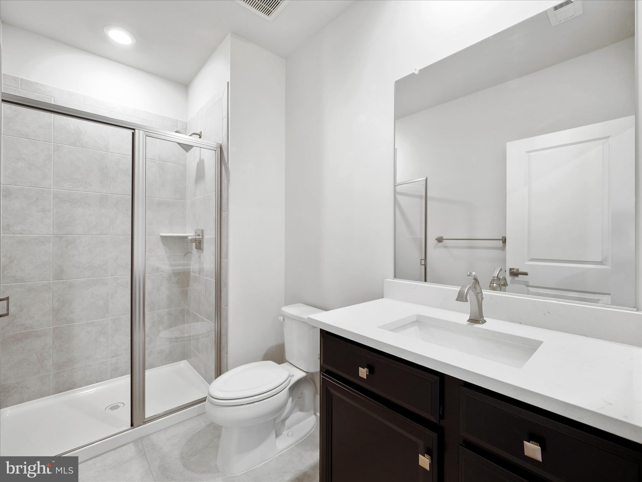 LAKE LINGANORE OAKDALE - Residential