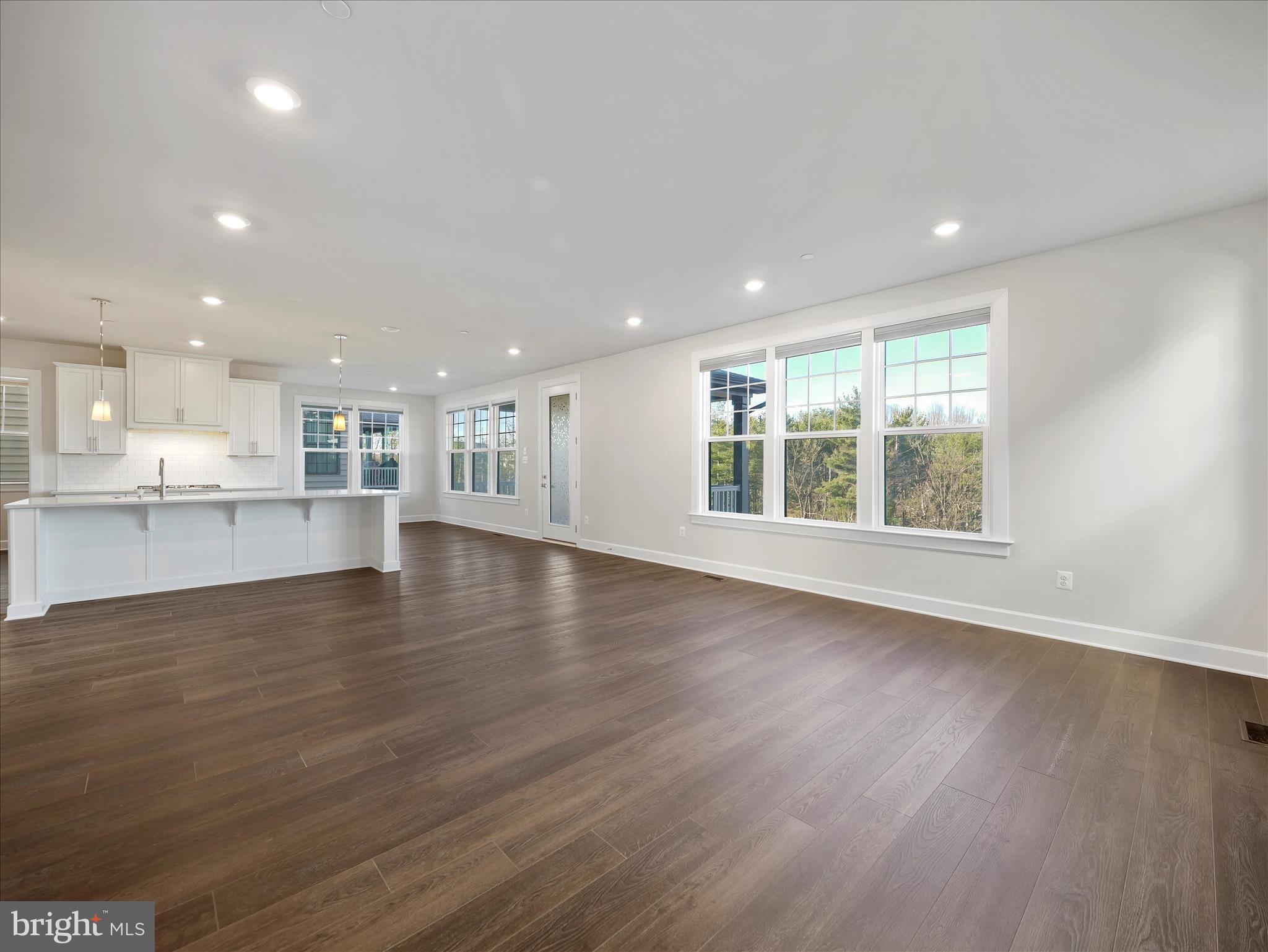 LAKE LINGANORE OAKDALE - Residential