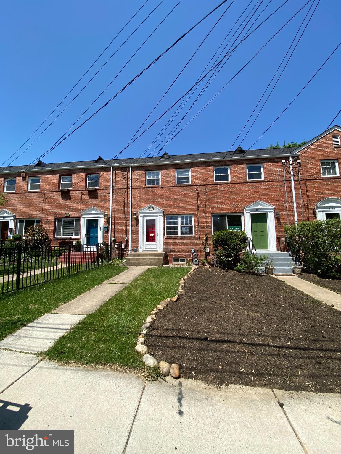 ST ELMO - Residential Lease