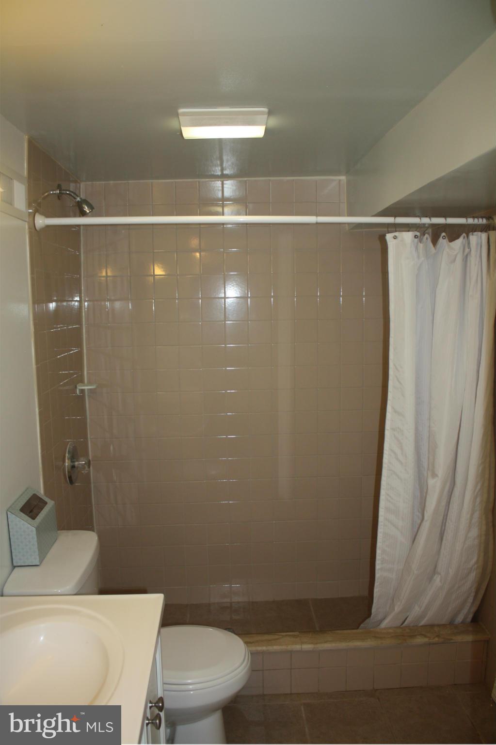 ST ELMO - Residential Lease