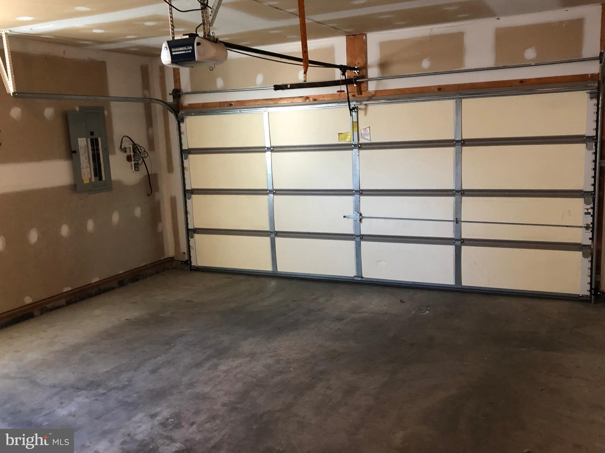 PRINCETON SHOALS - Residential