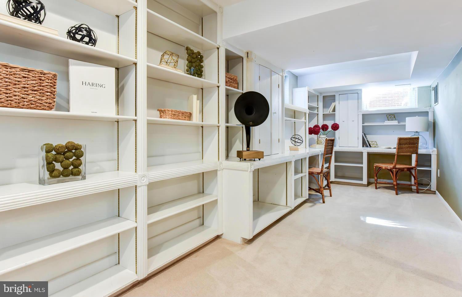 JEFFERSON PARK - Residential