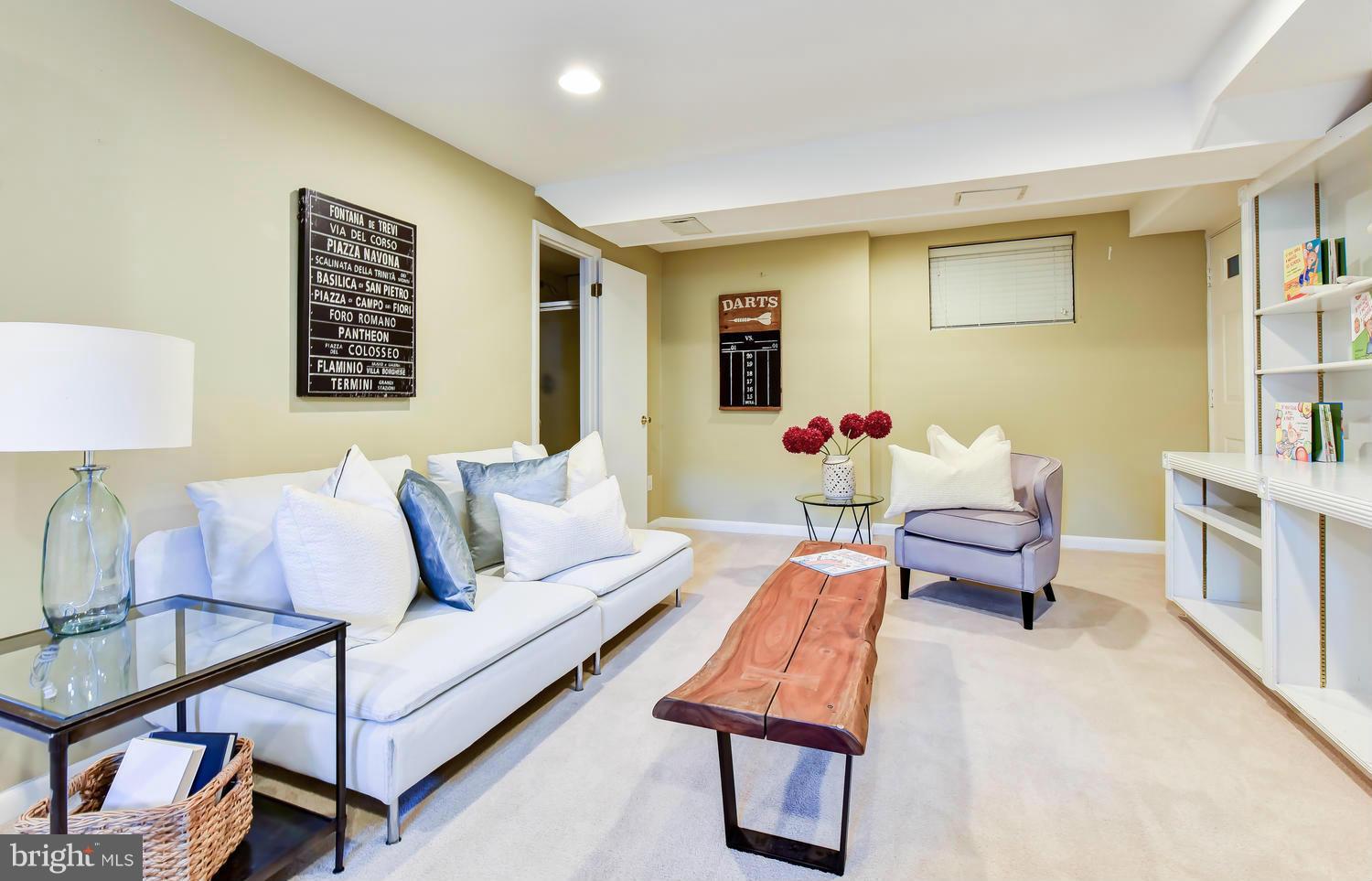 JEFFERSON PARK - Residential