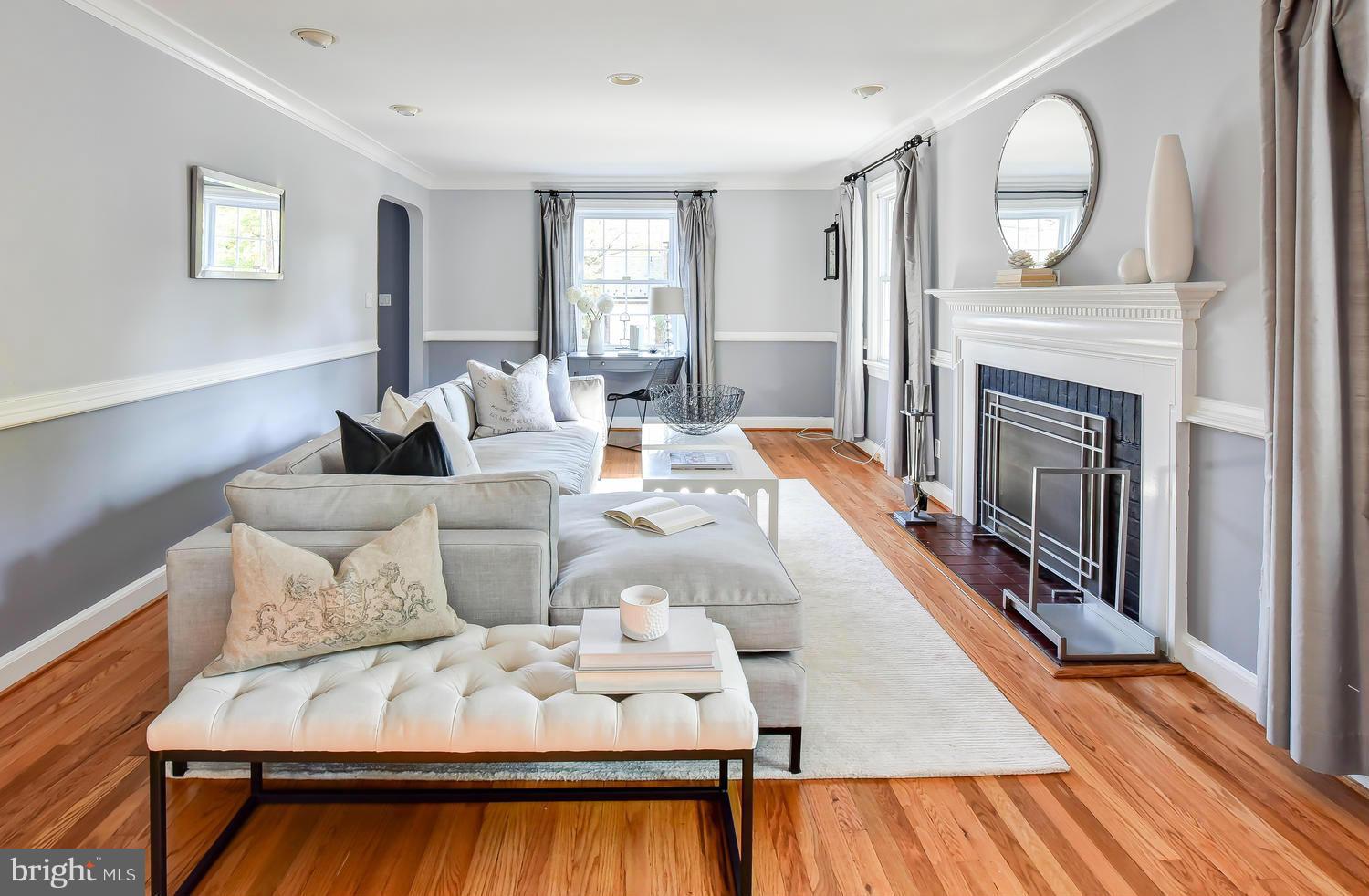 JEFFERSON PARK - Residential