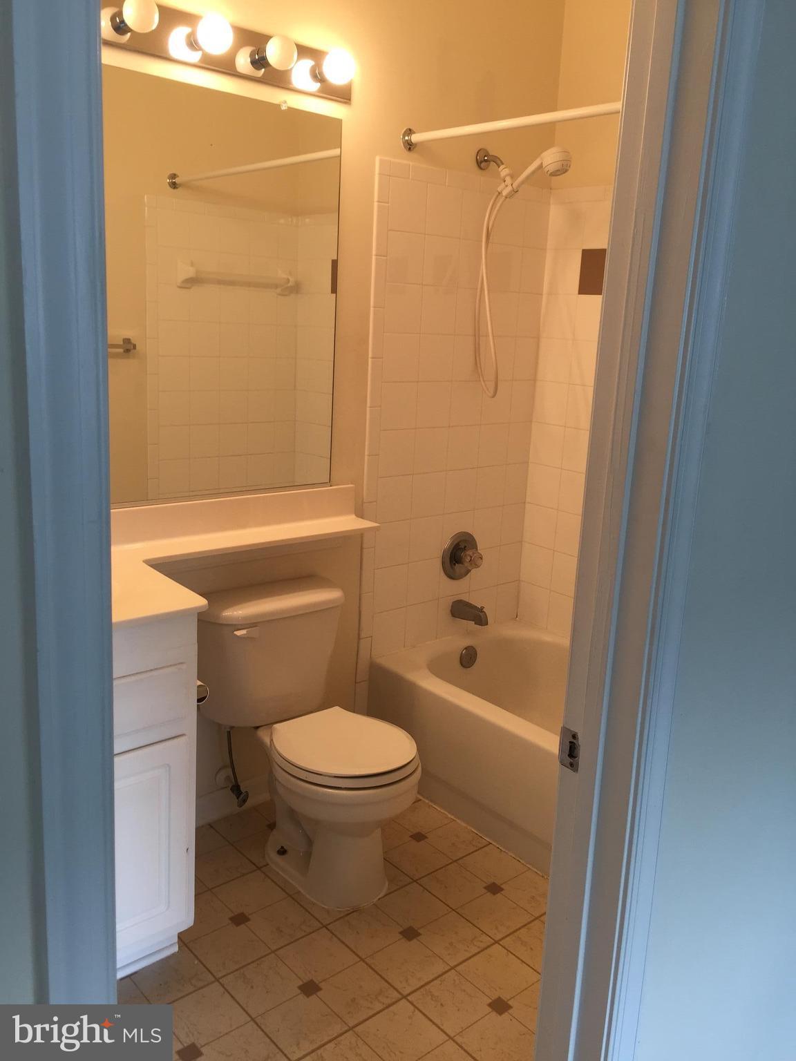 PARKSIDE AT ASHBURN - Residential Lease