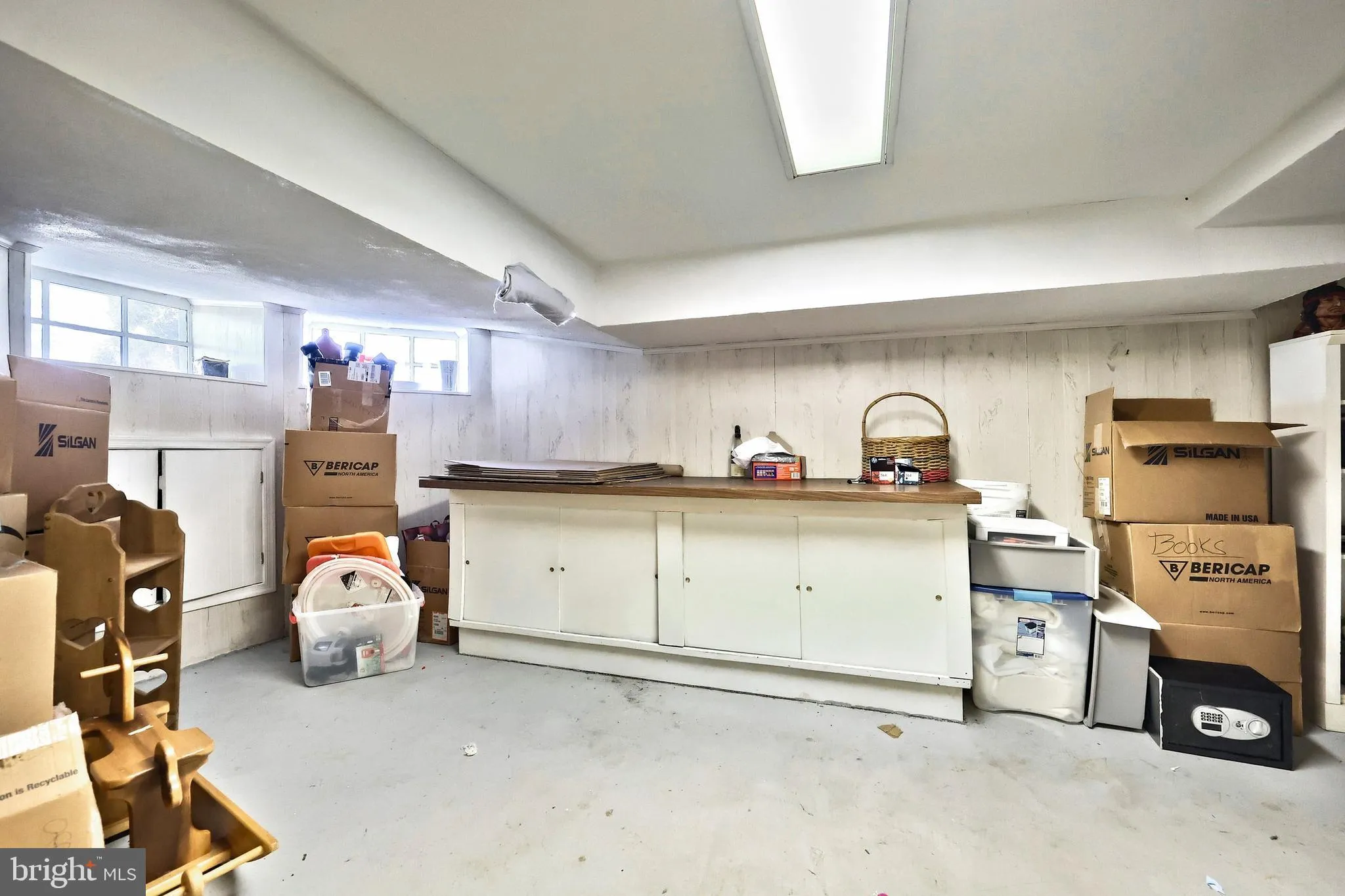 Hanover, Pennsylvania 17331, United States, 4 Bedrooms Bedrooms, ,5 BathroomsBathrooms,Residential,Active,12564