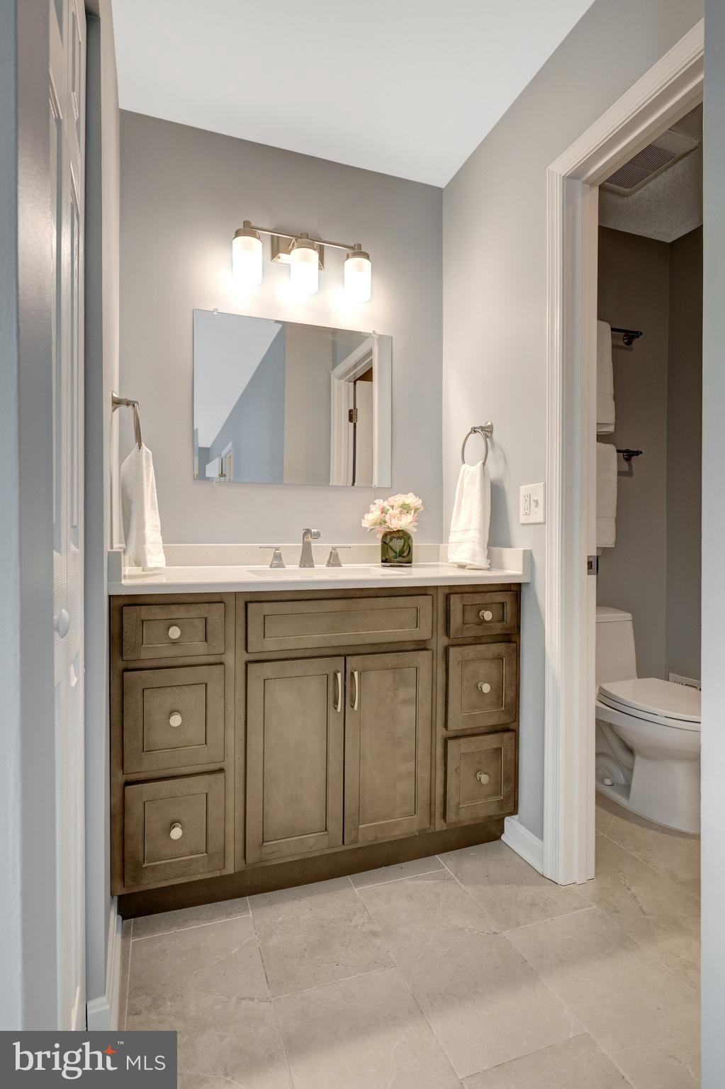 COUNTRY CREEK - Residential