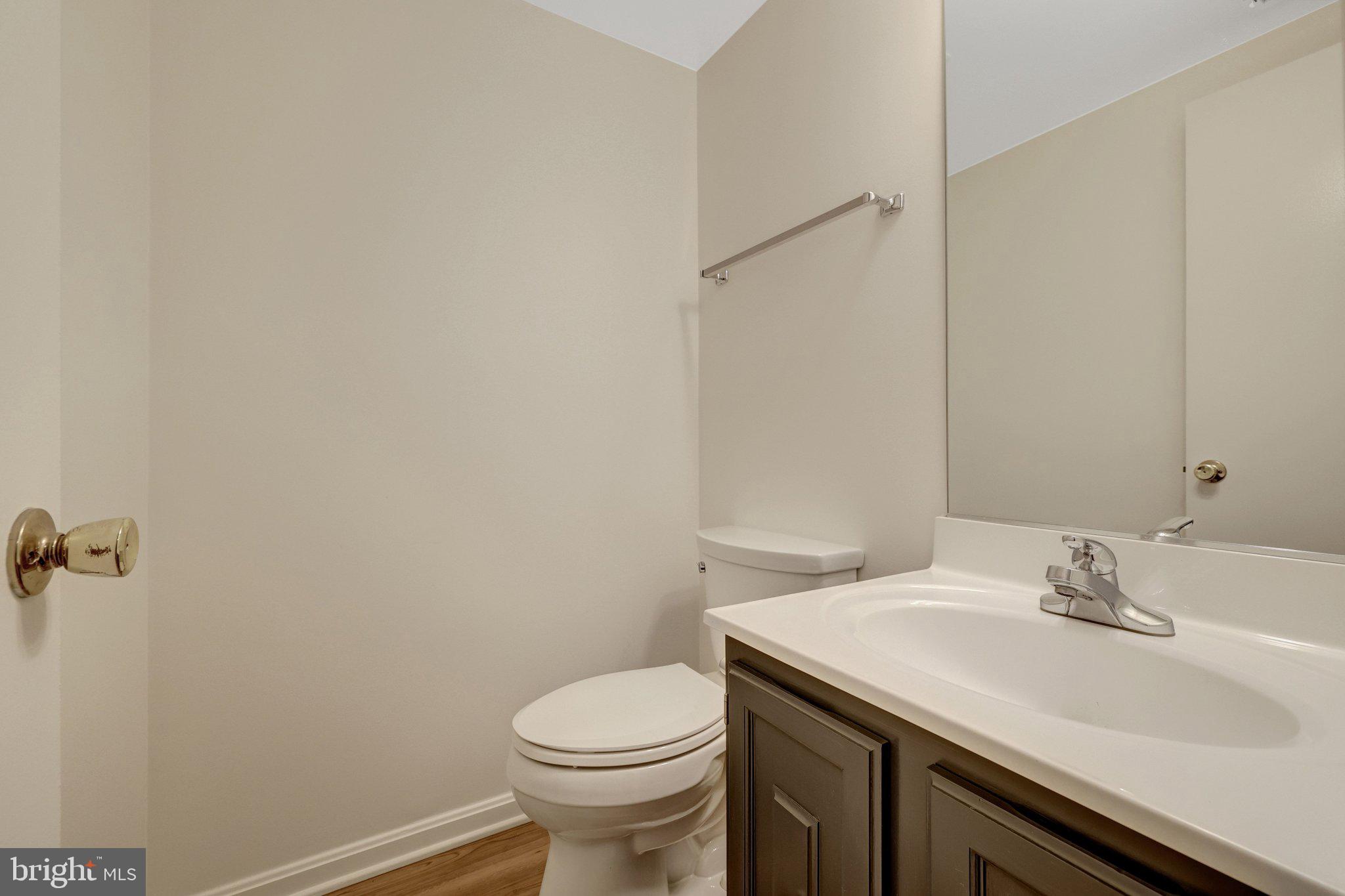 COUNTRY CREEK - Residential