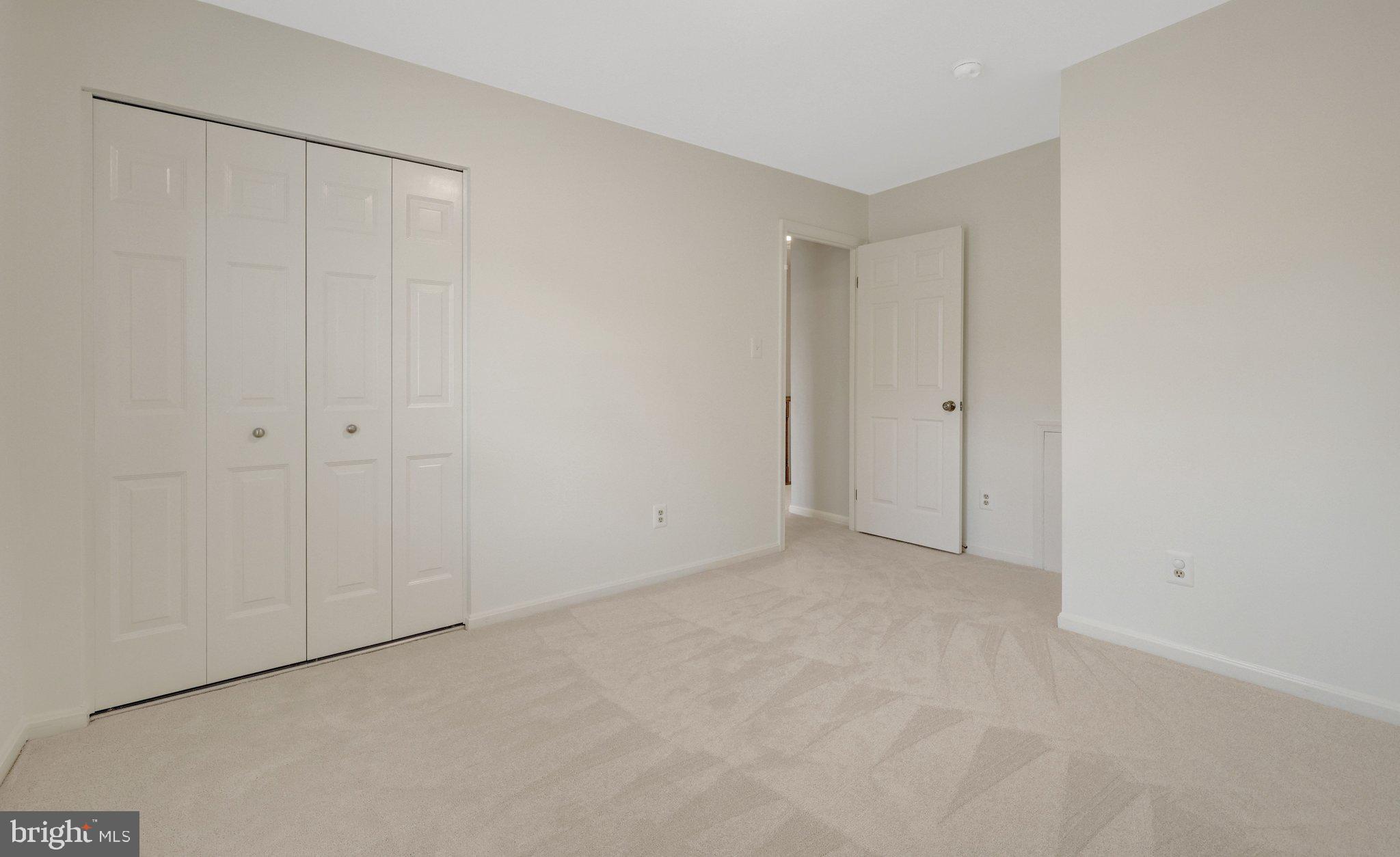 COUNTRY CREEK - Residential