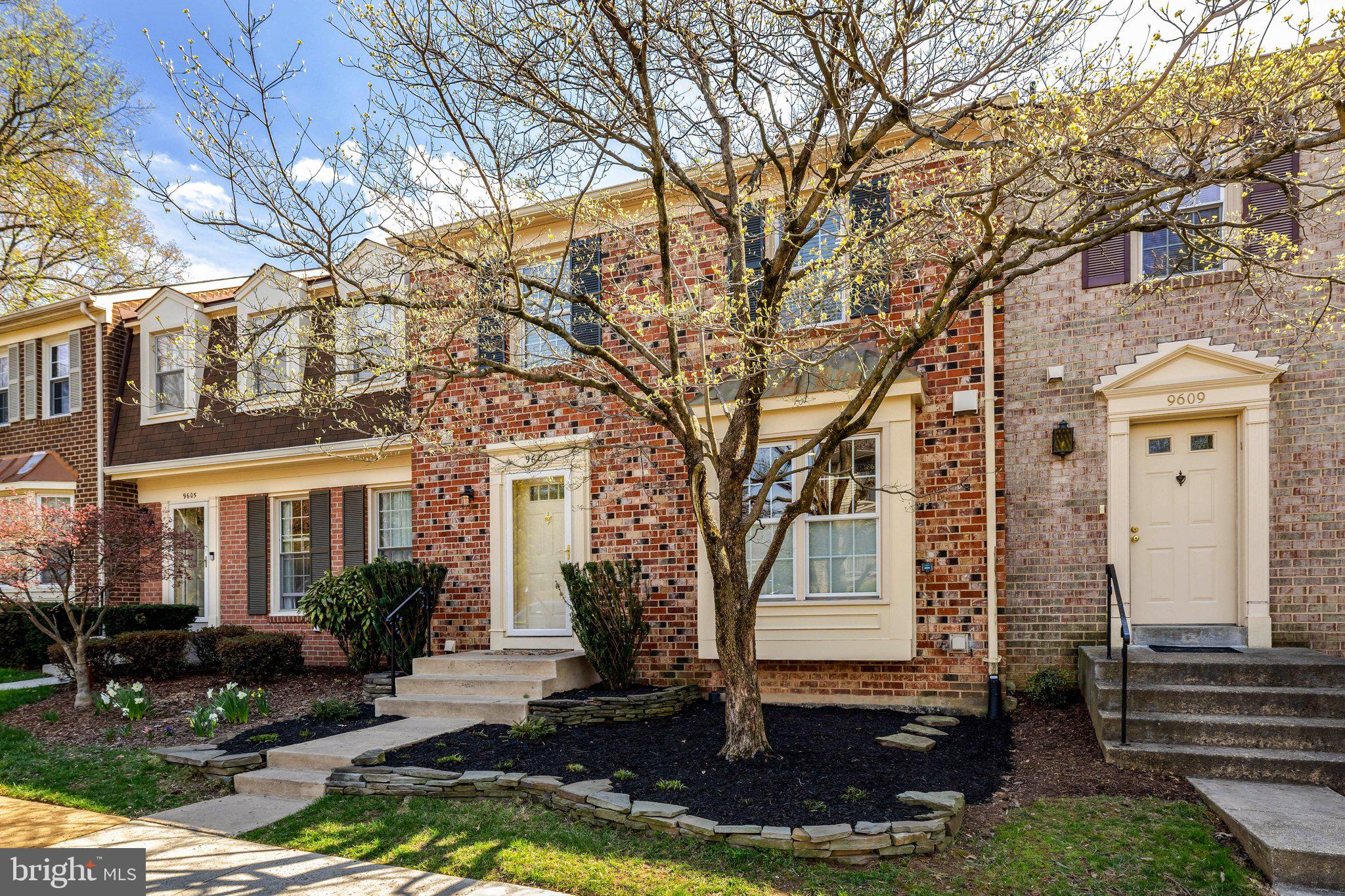 COUNTRY CREEK - Residential