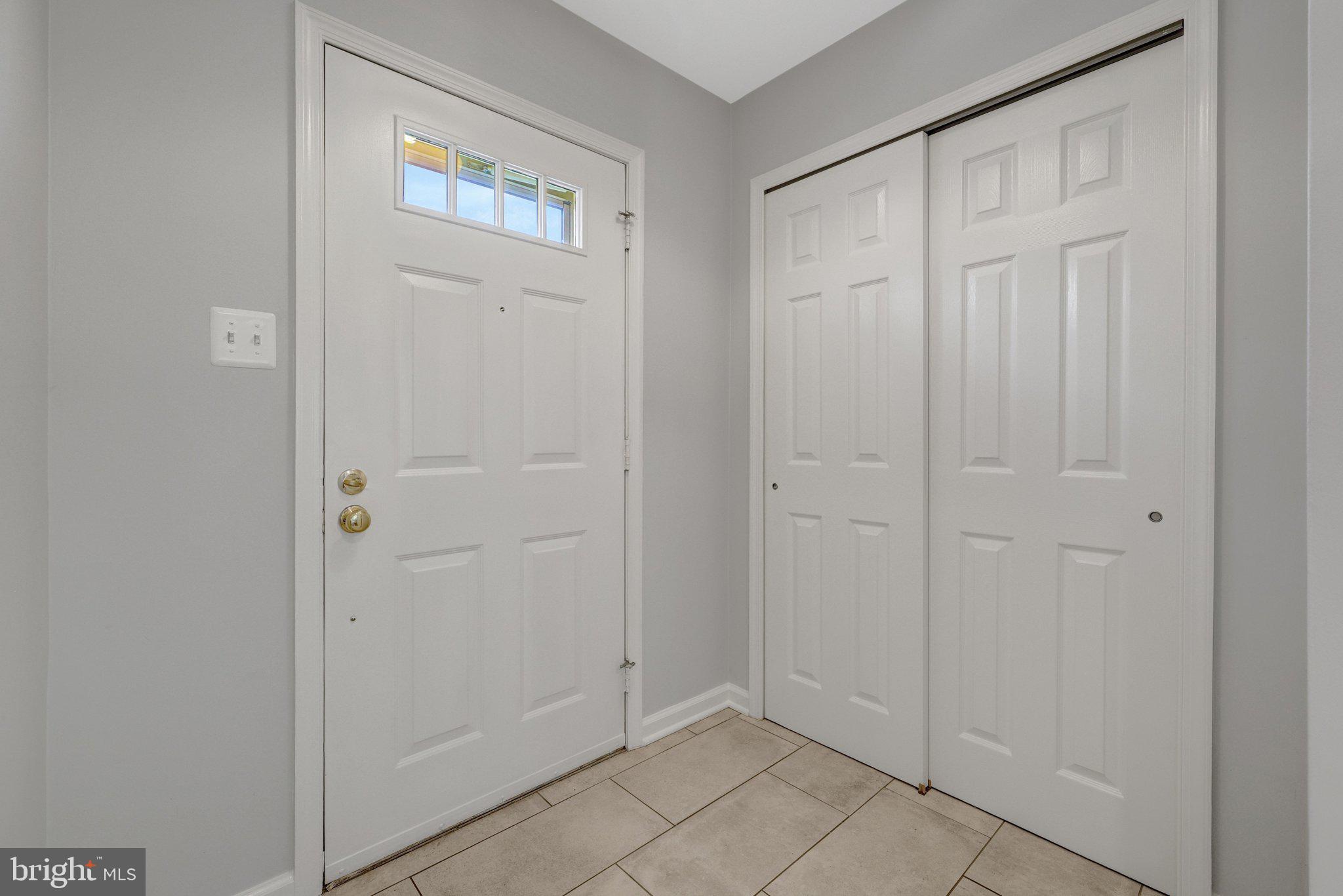 COUNTRY CREEK - Residential