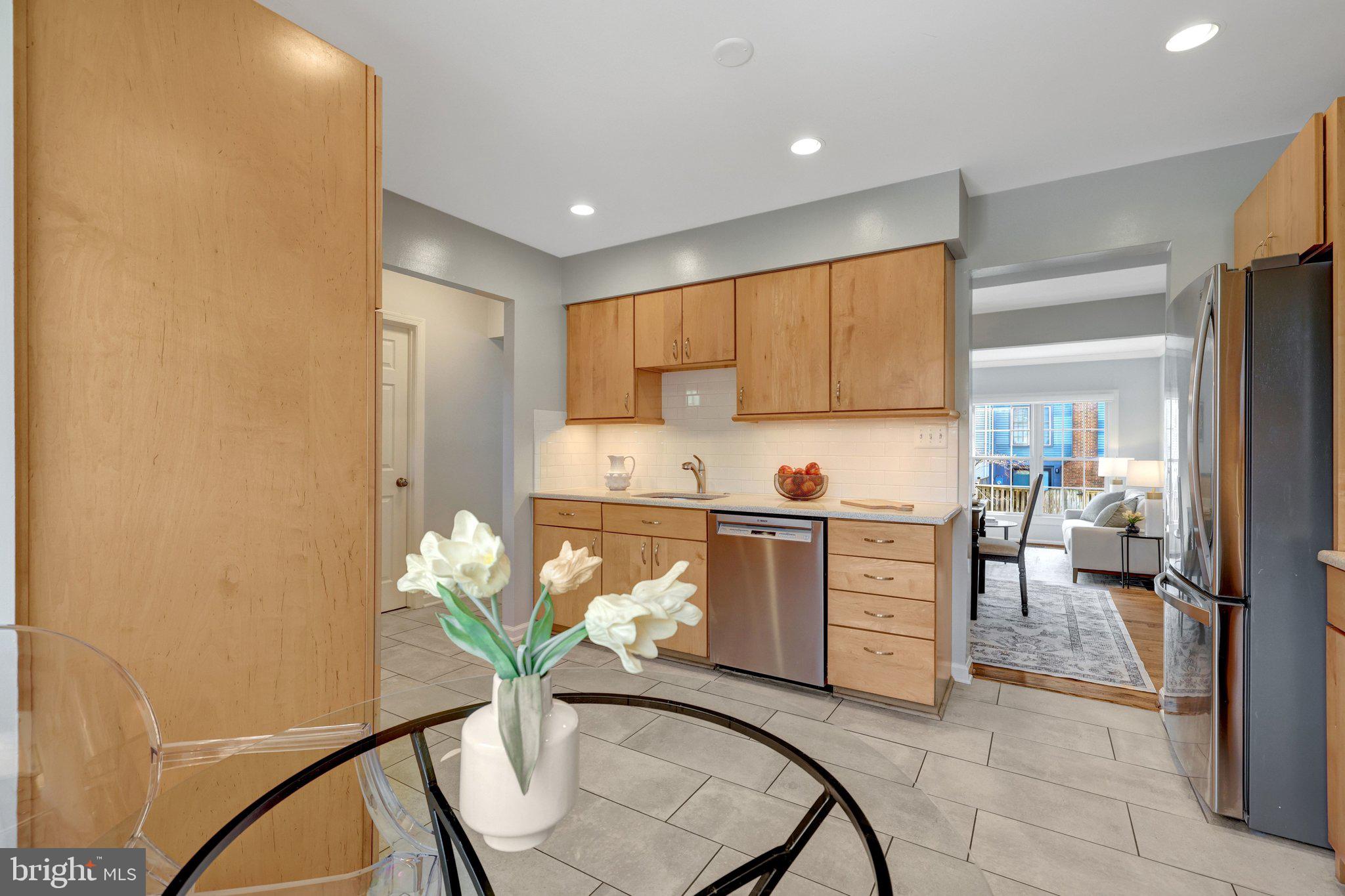 COUNTRY CREEK - Residential