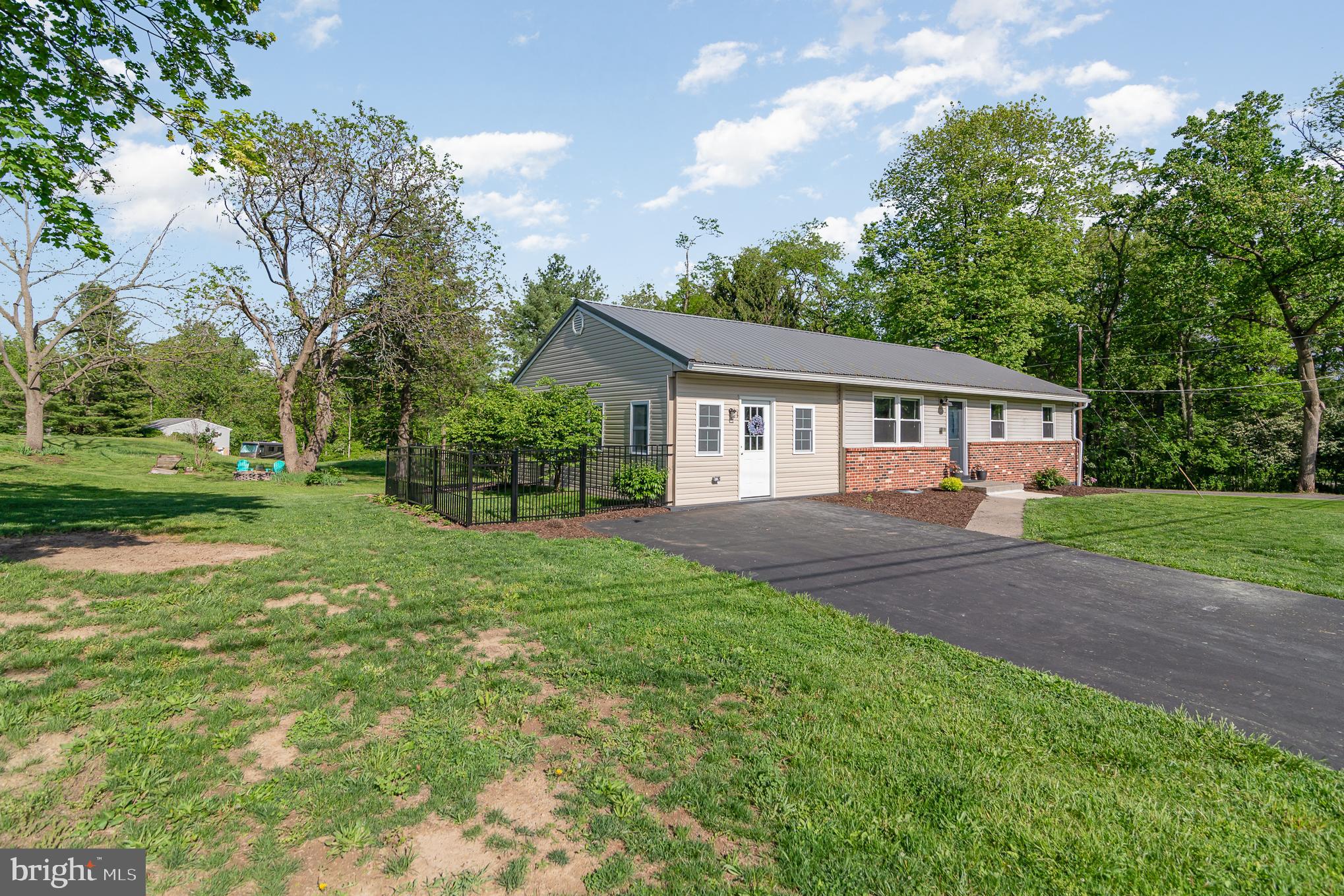 MIDDLE PAXTON TWP. - Residential