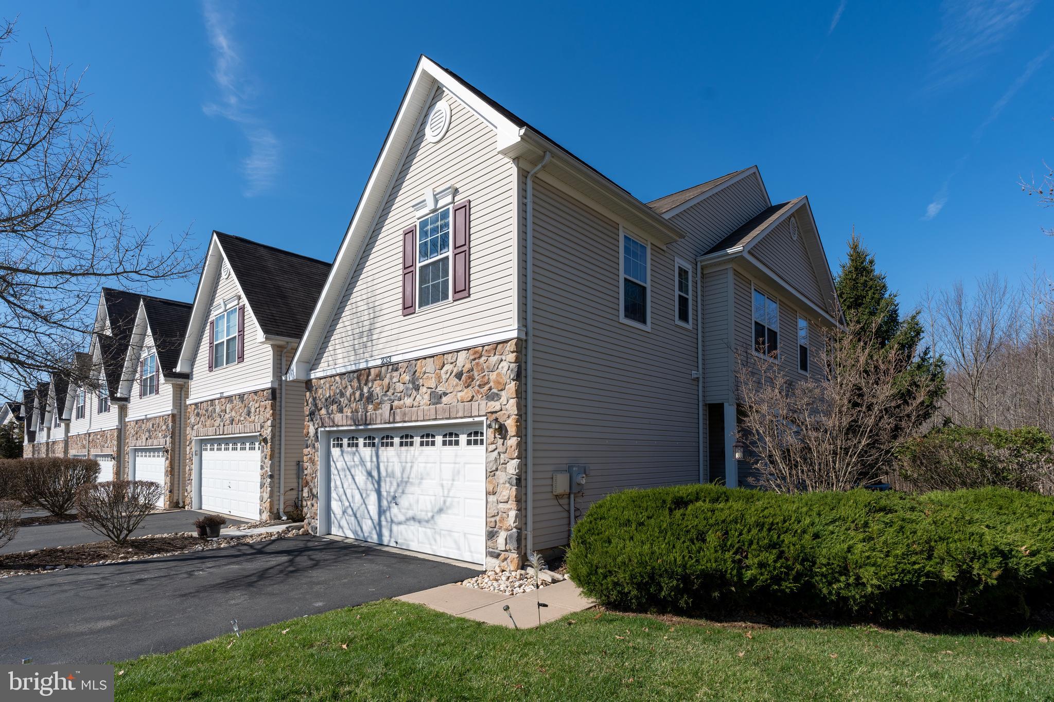 233 CONCORD PLACE