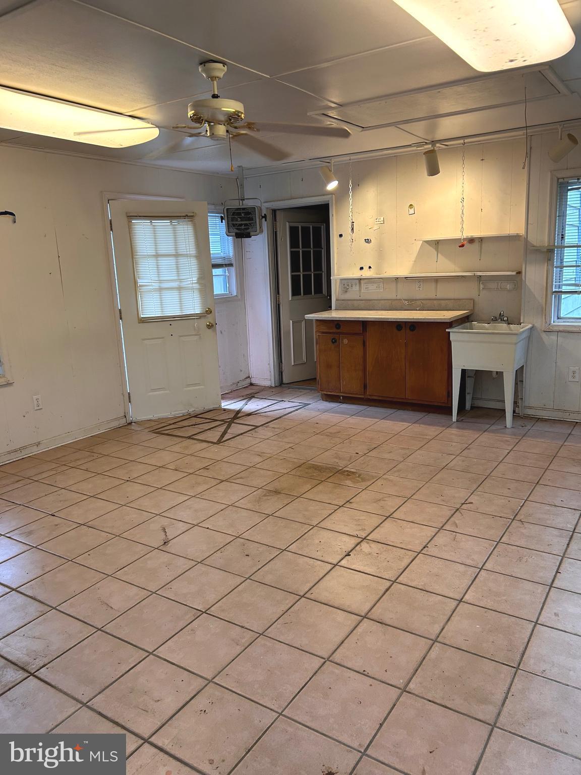 LA TRAPPE HEIGHTS - Residential